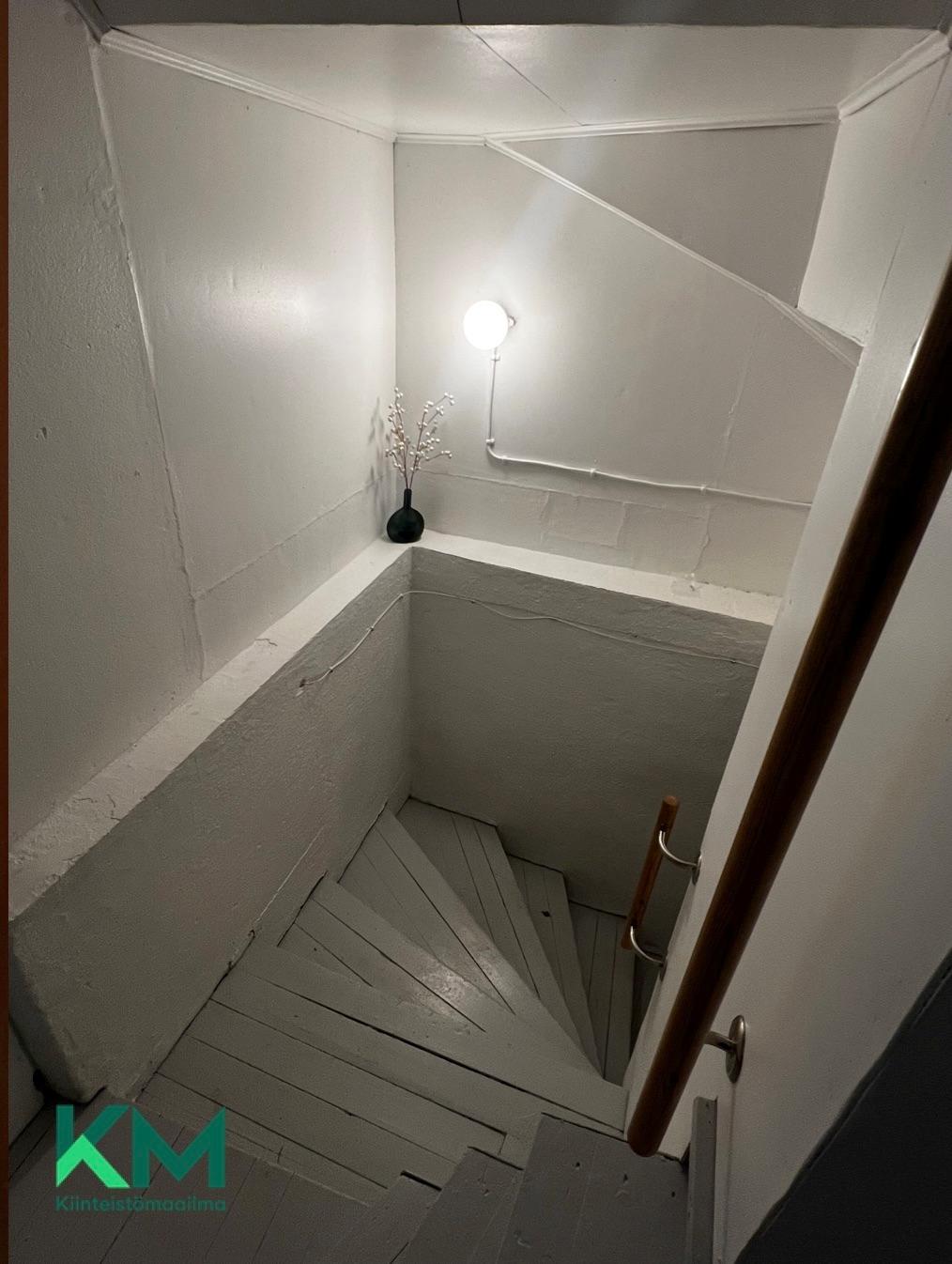 Kuninkaantie 7, Huutoniemi, Vaasa