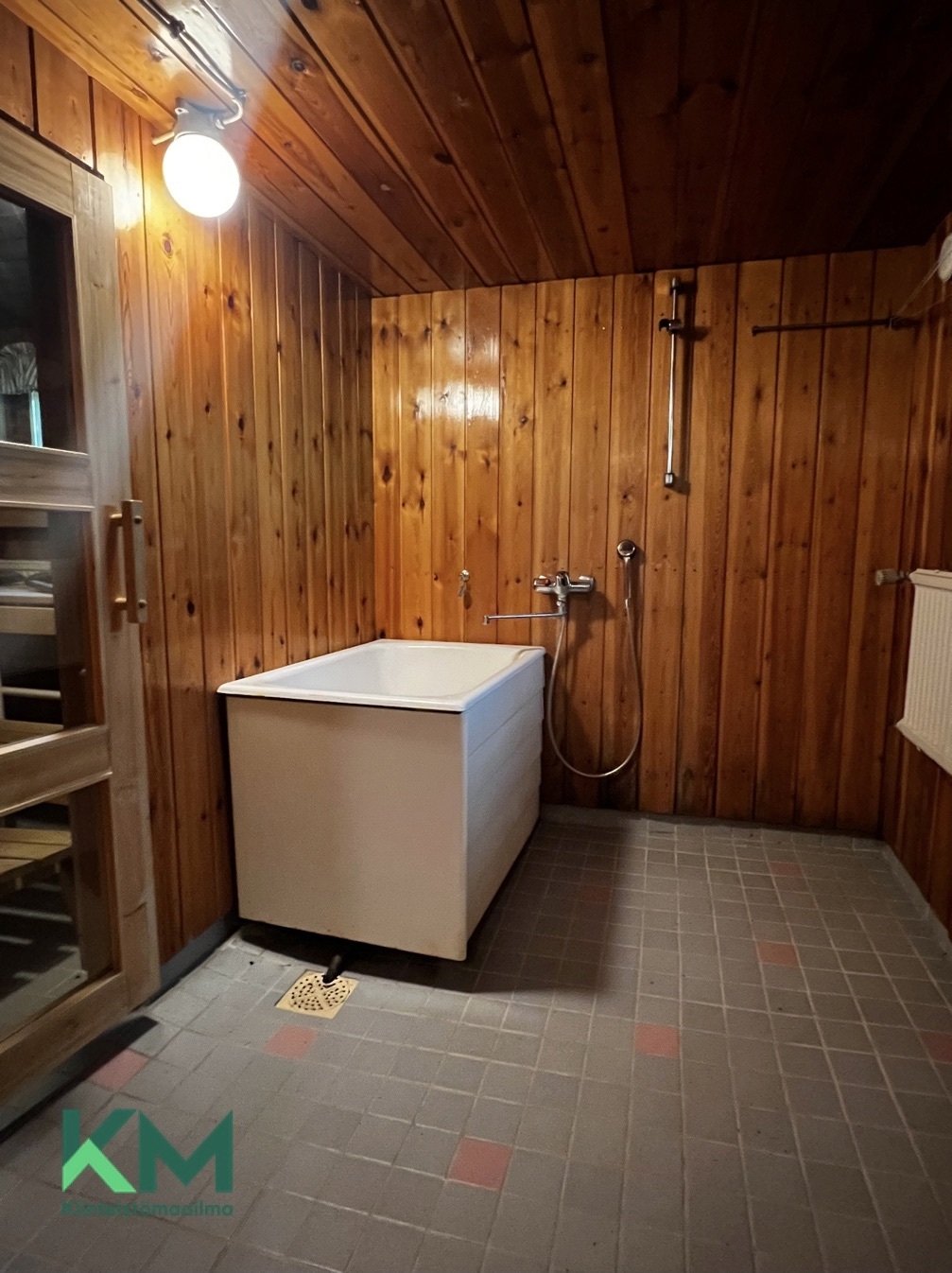 Kuninkaantie 7, Huutoniemi, Vaasa