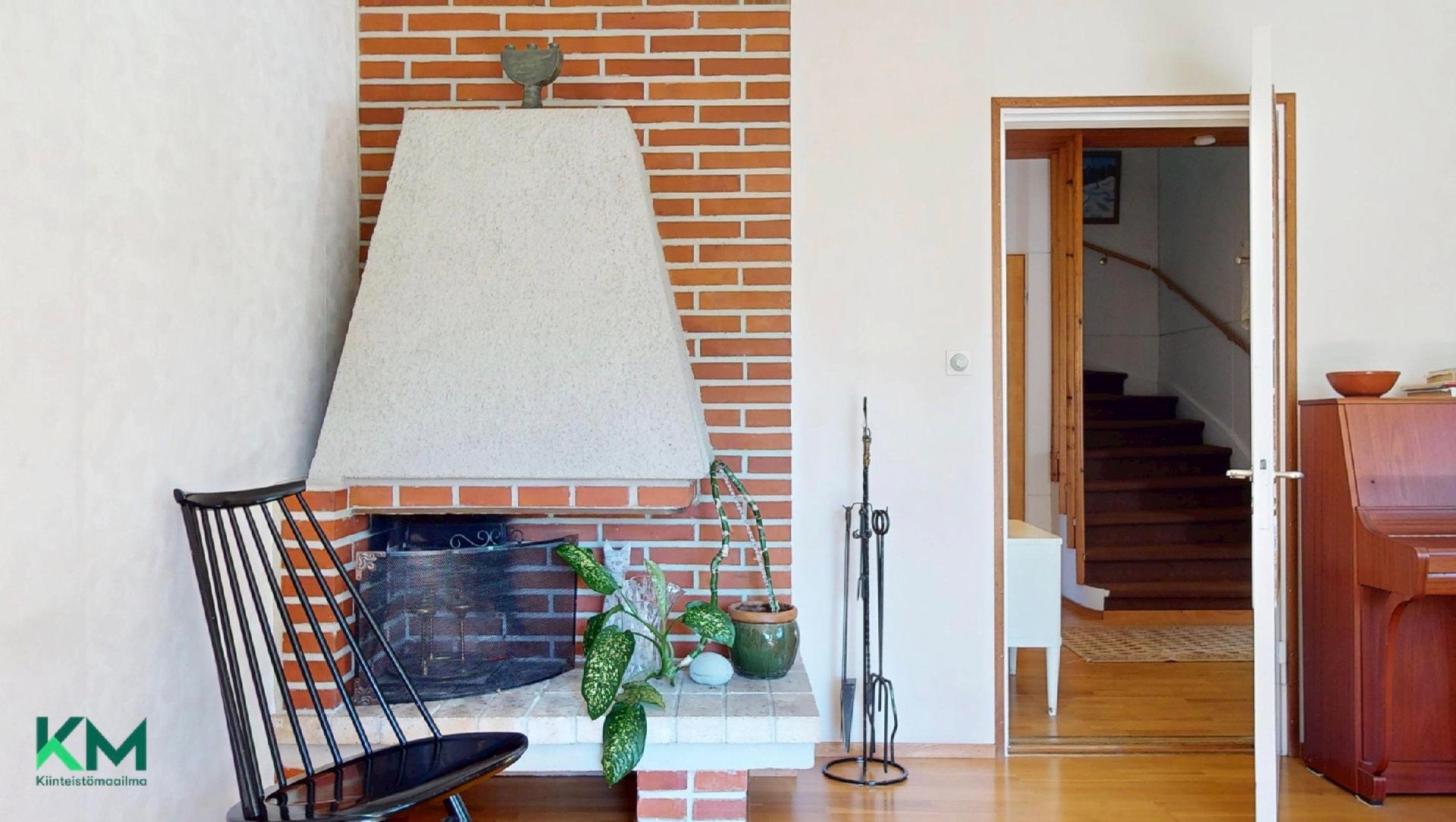 Kuninkaantie 7, Huutoniemi, Vaasa