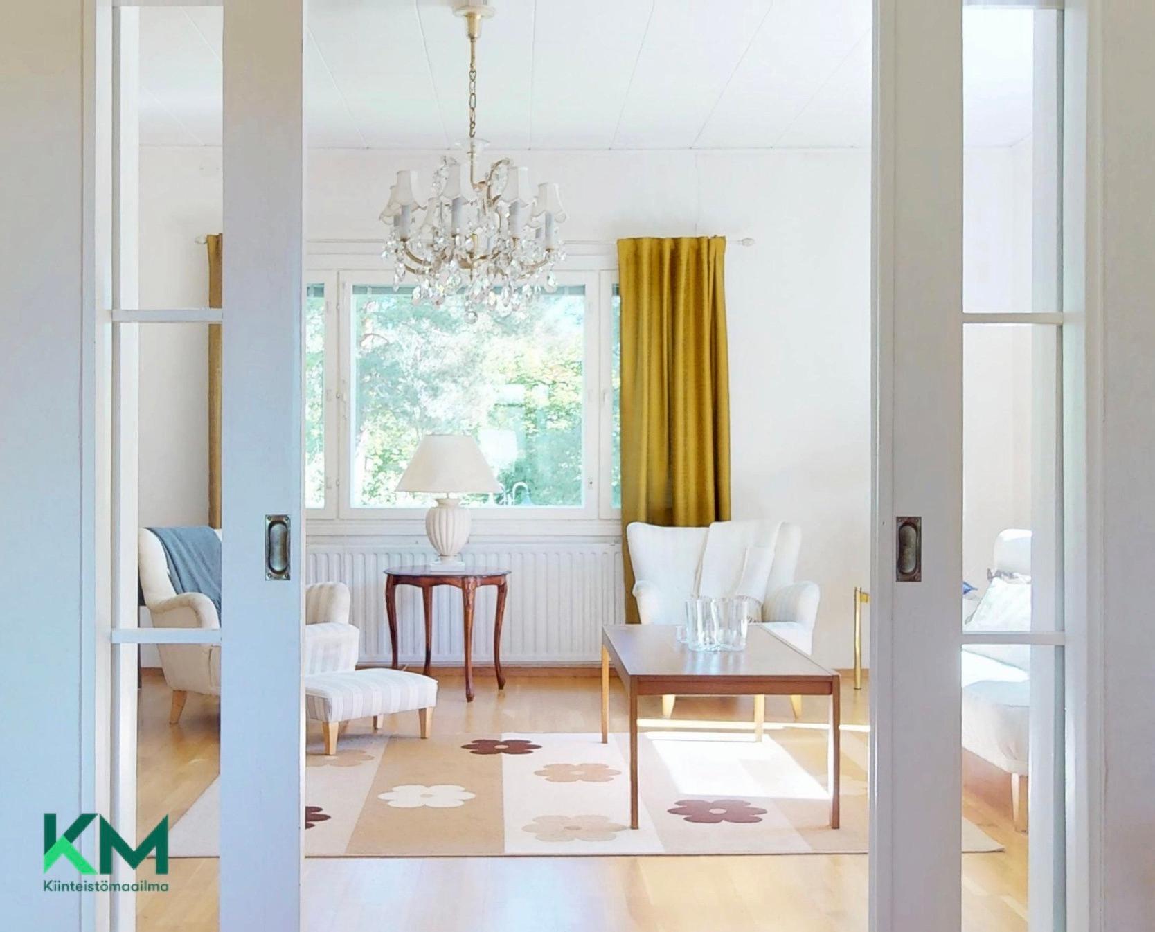 Kuninkaantie 7, Huutoniemi, Vaasa