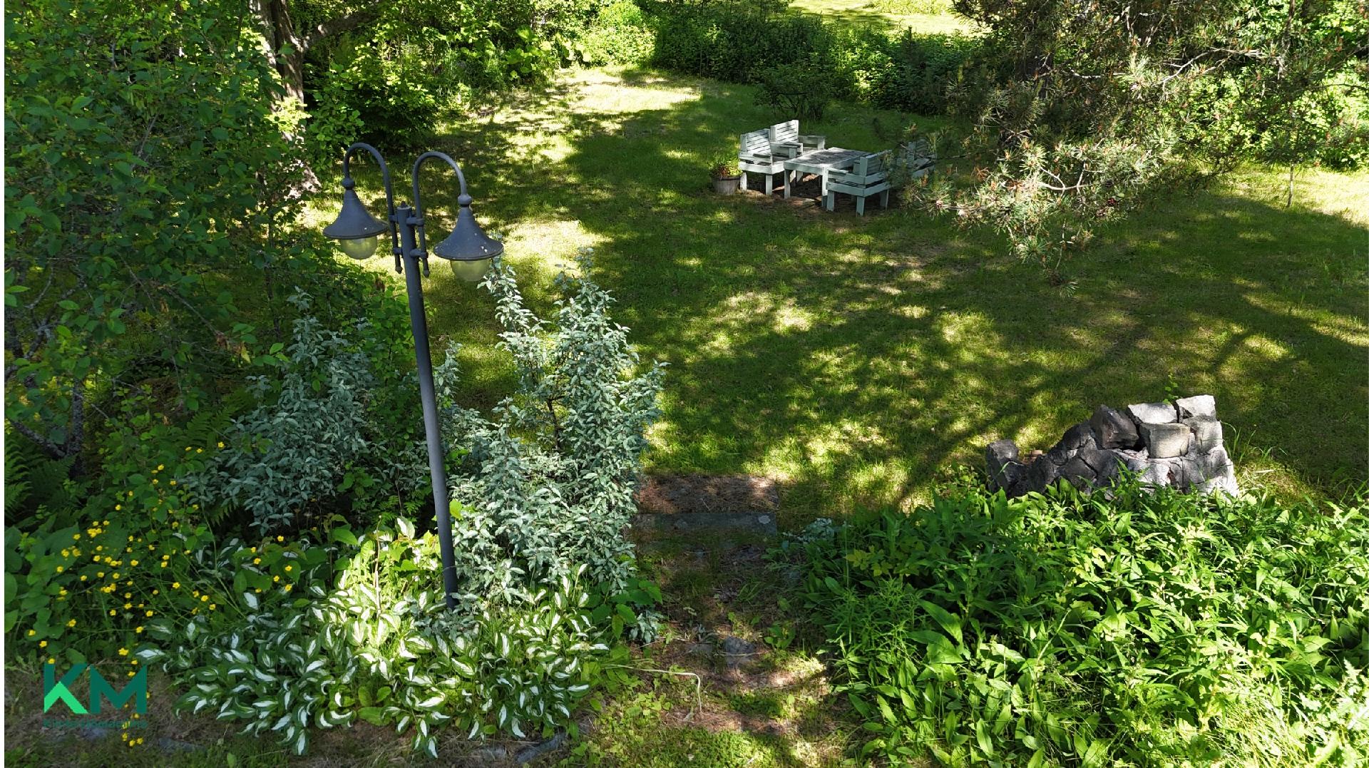 Kuninkaantie 7, Huutoniemi, Vaasa