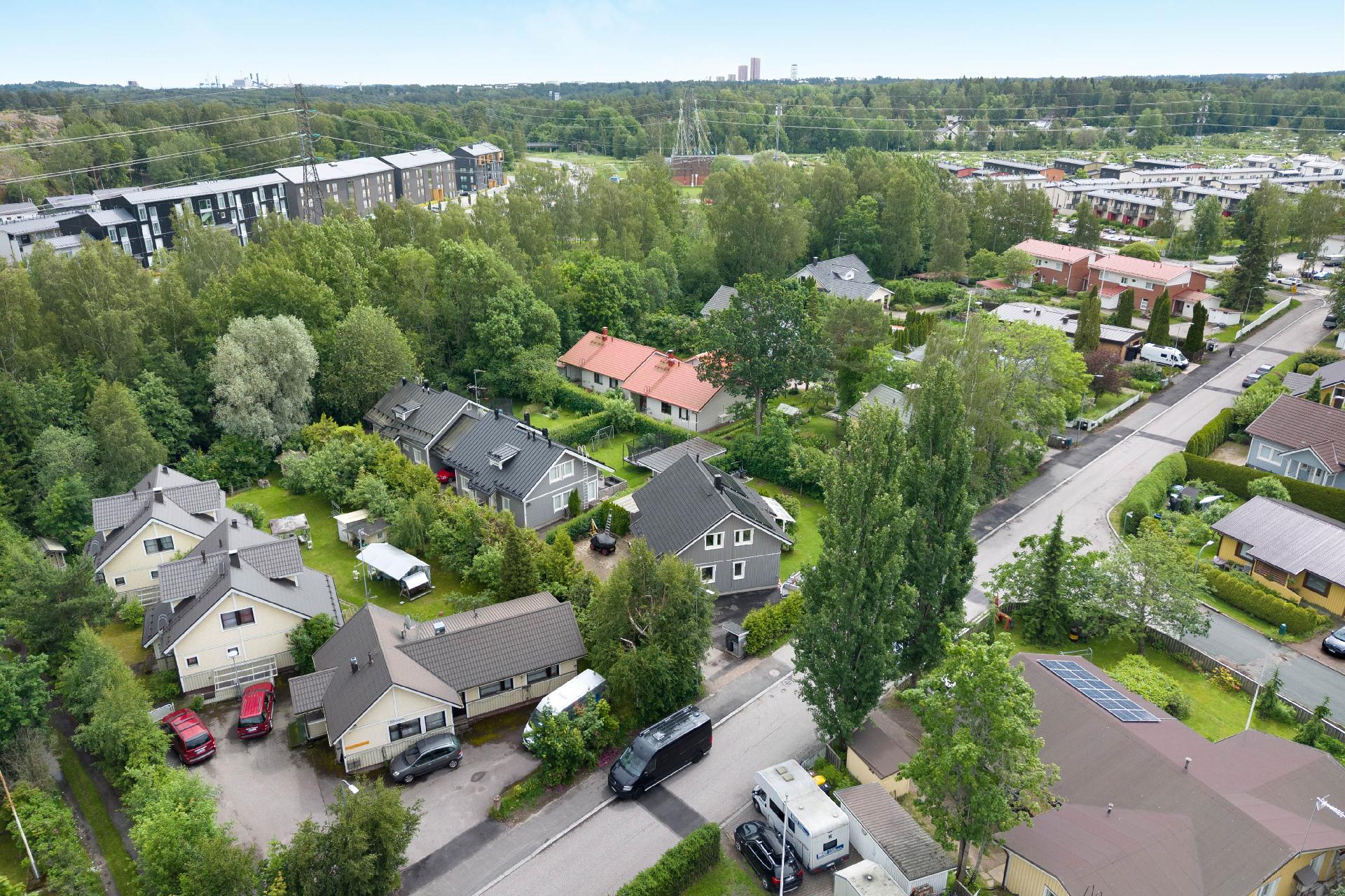 Jäämäentie 22, Mellunkylä, Helsinki