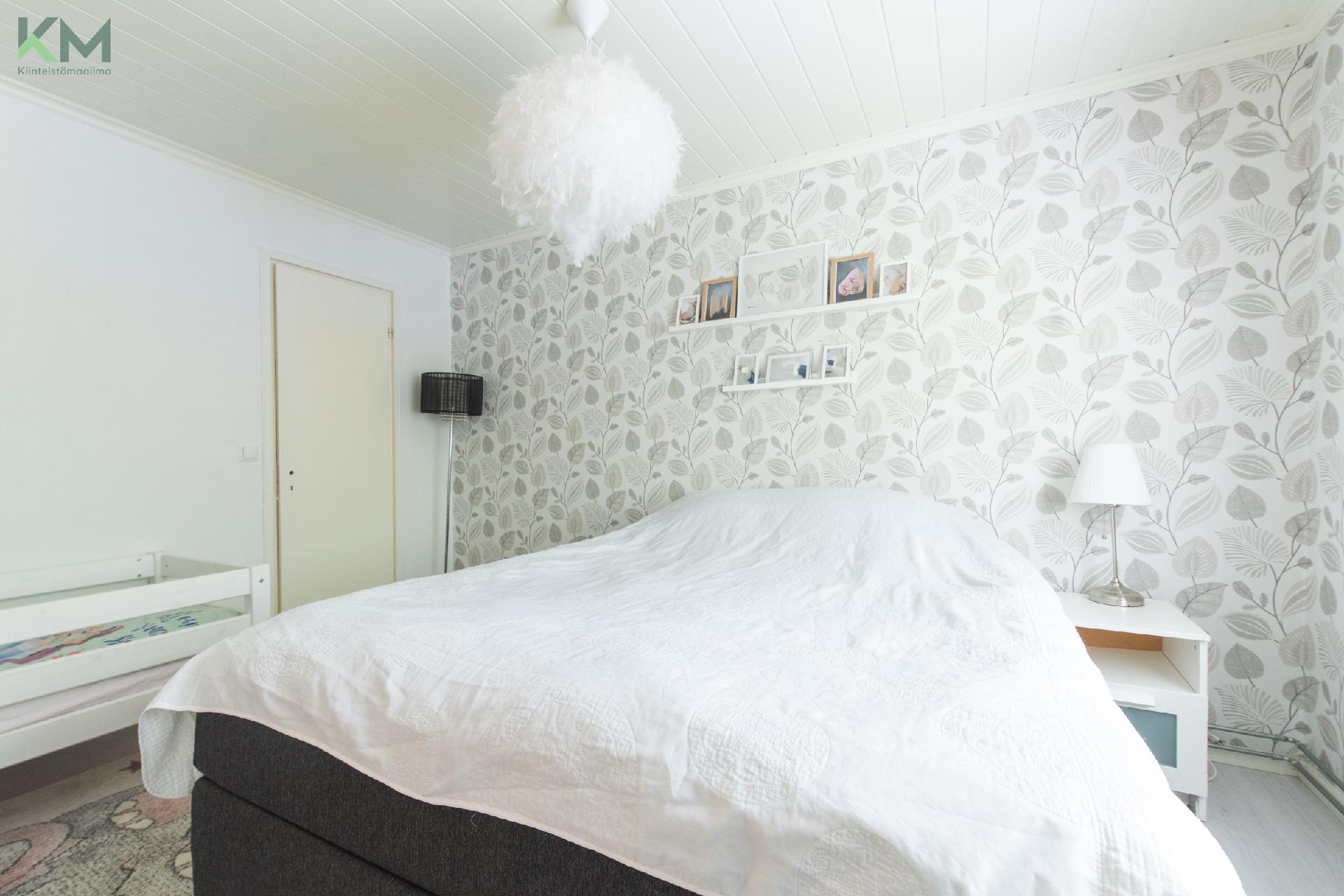 Säntintie 290, Mieto, Kurikka