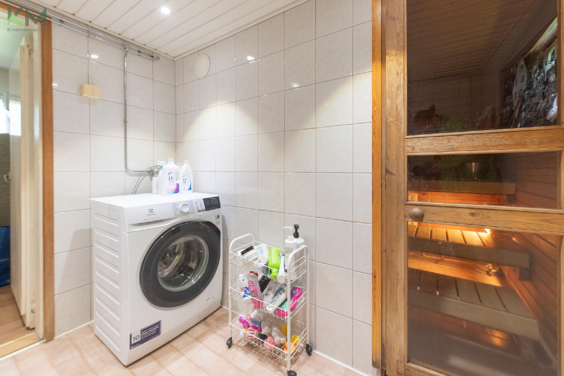 Säntintie 290, Mieto, Kurikka