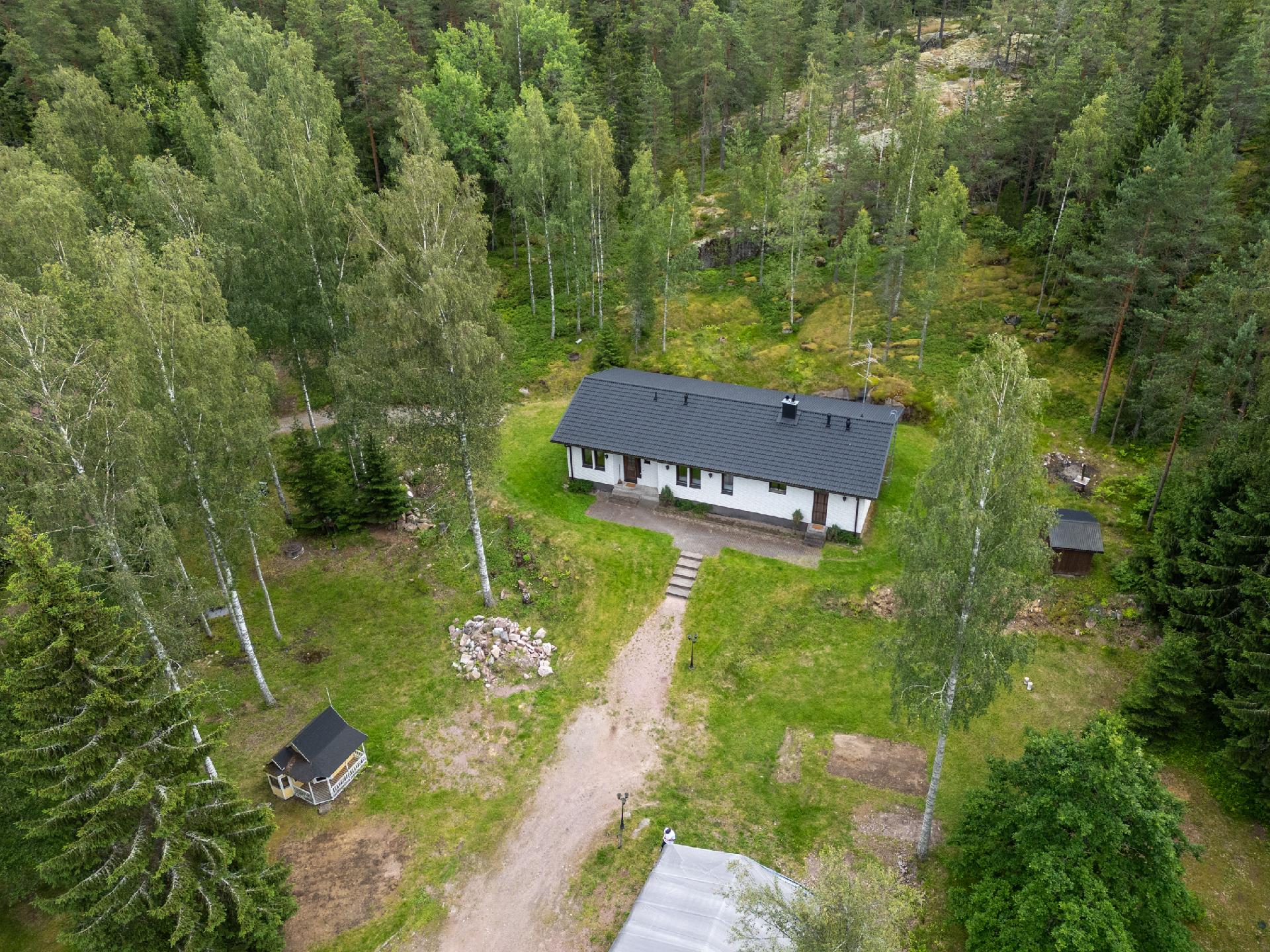 Pippurintie 111, Pippuri, Kirkkonummi