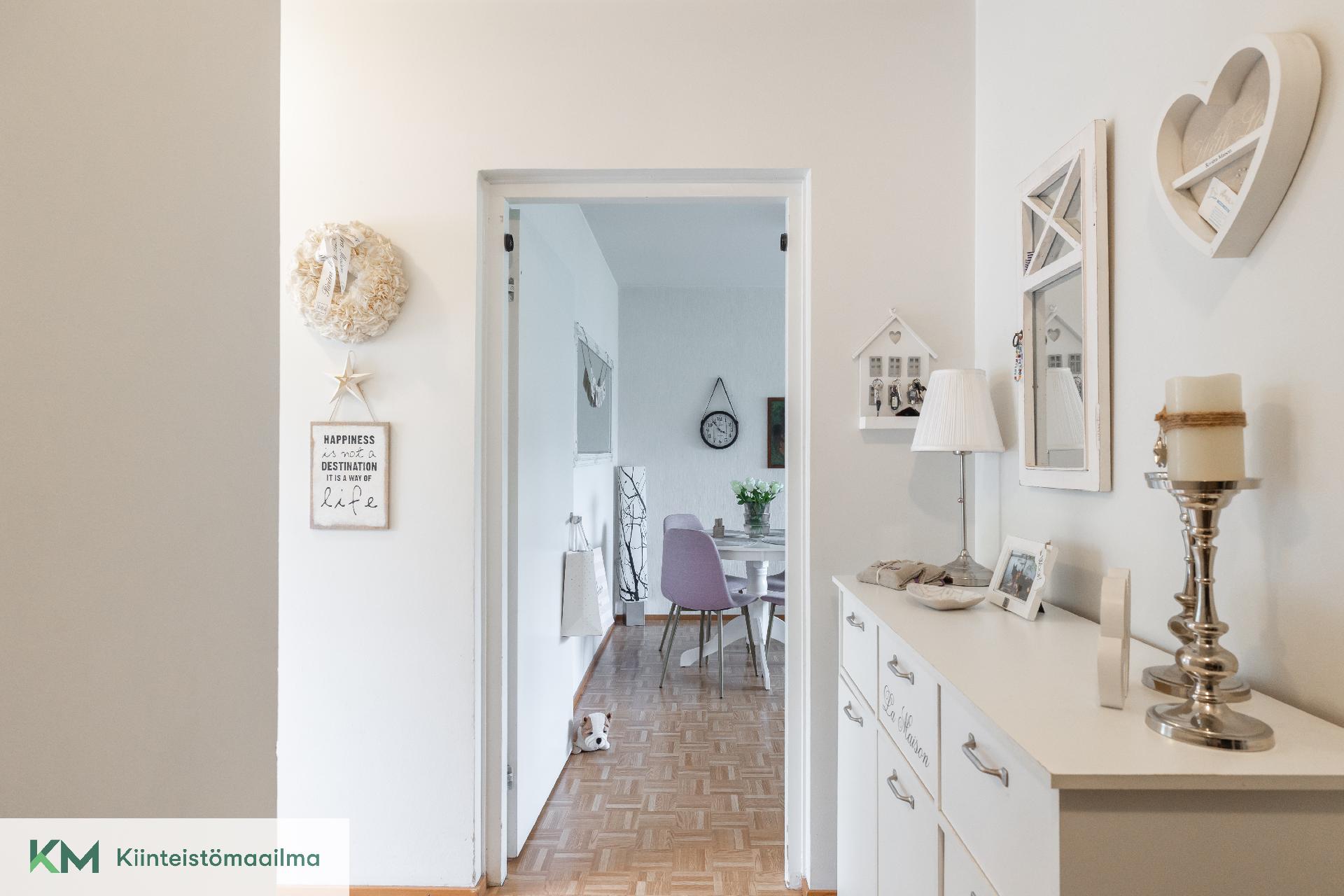 Kukkulapolku 4, Ruonala, Kotka