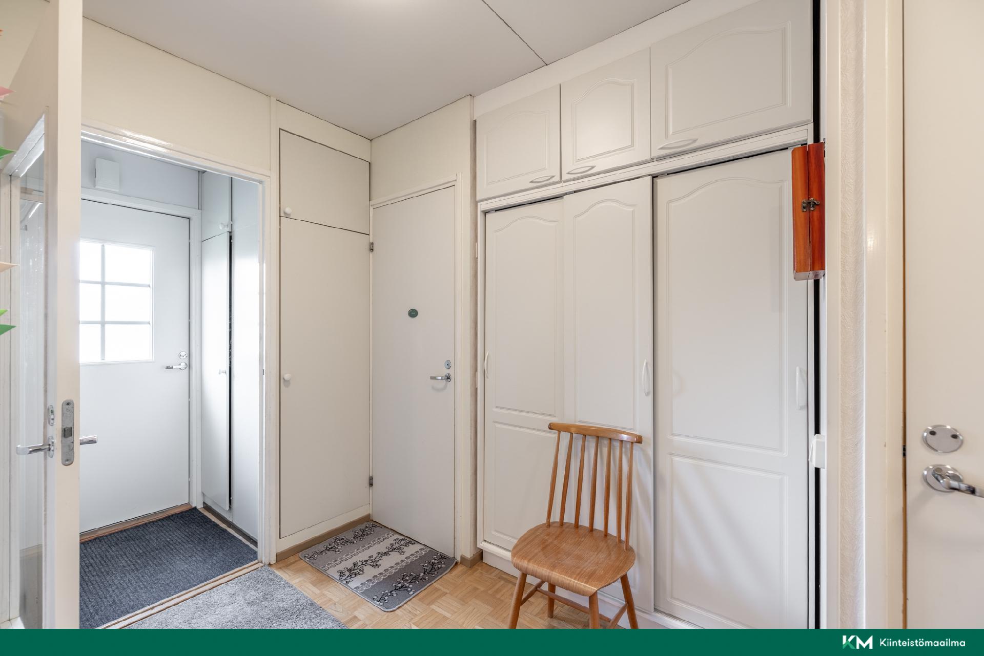 Peltotie 2, Kangasniemi