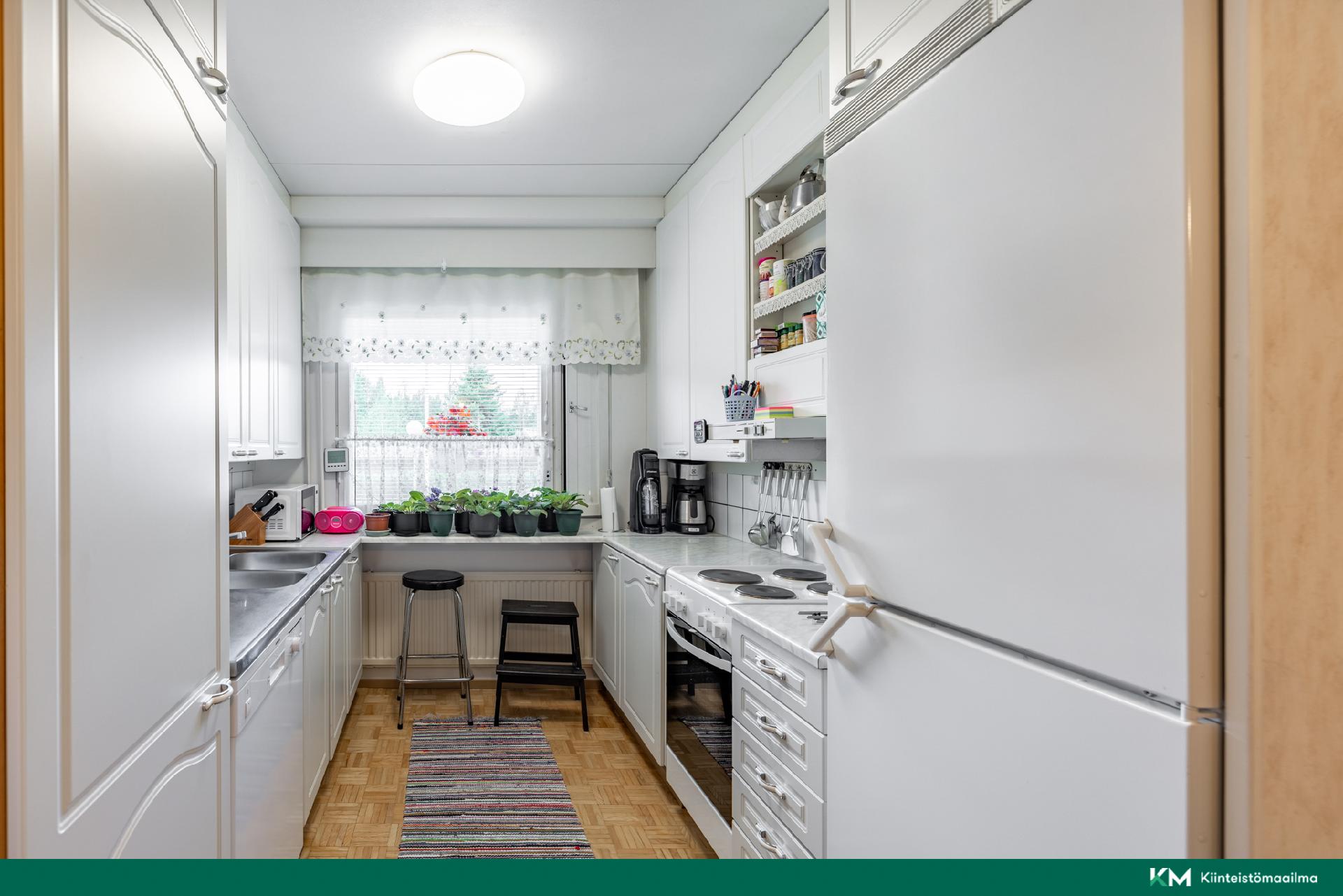 Peltotie 2, Kangasniemi