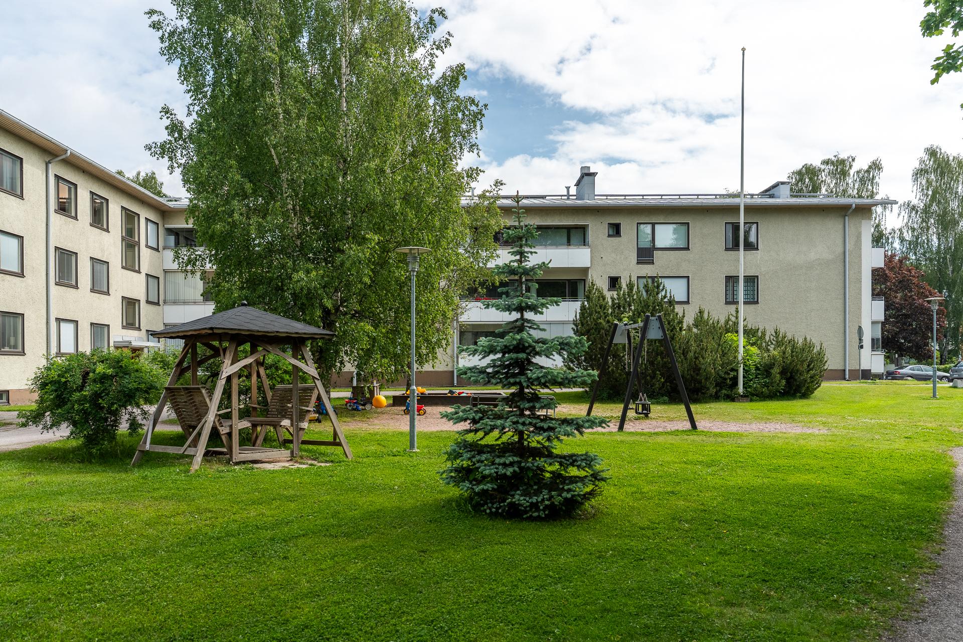 Klaavuntie 6, Puotila, Helsinki