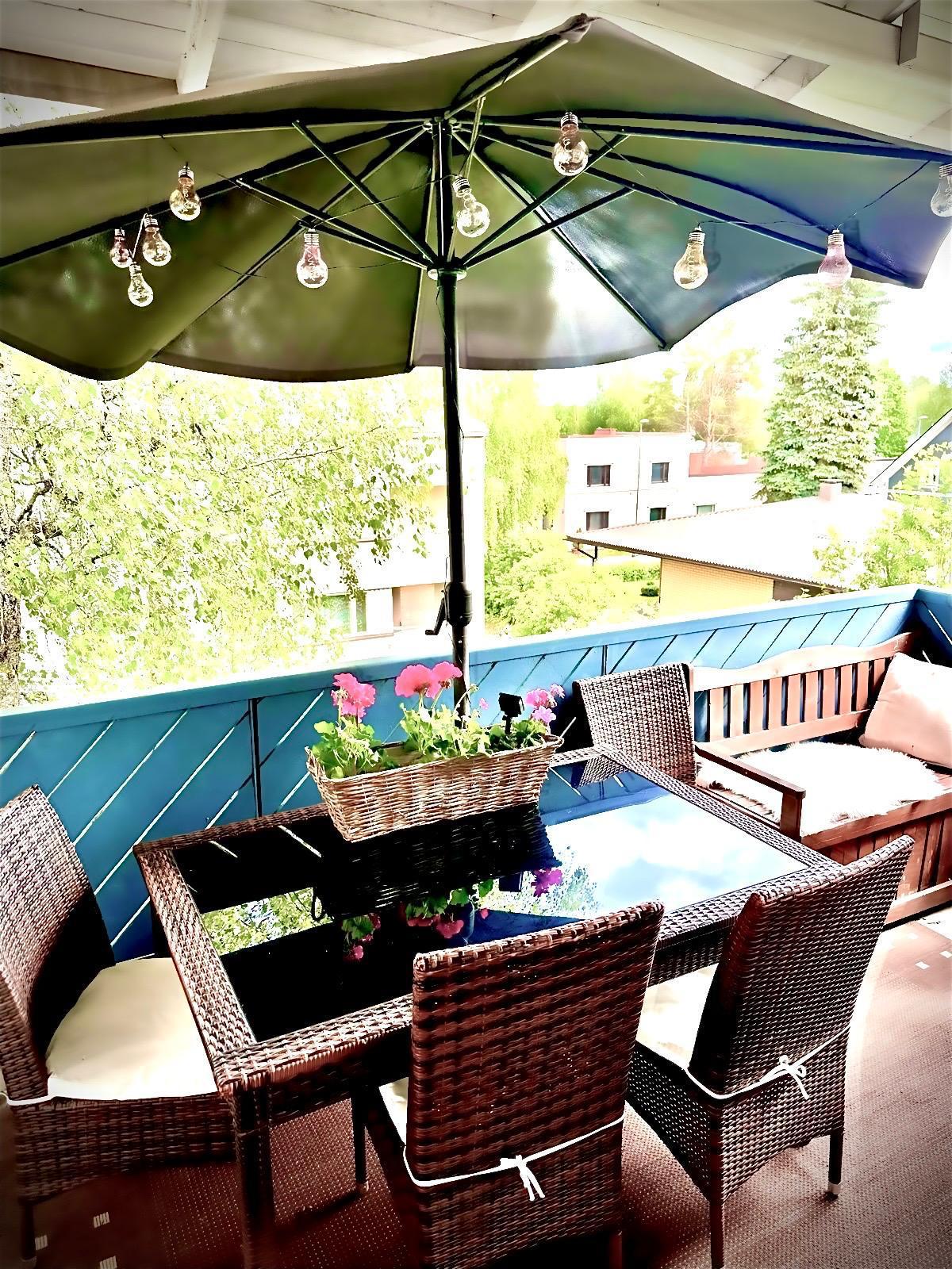 Santakatu 11, Hirsimäki, Riihimäki