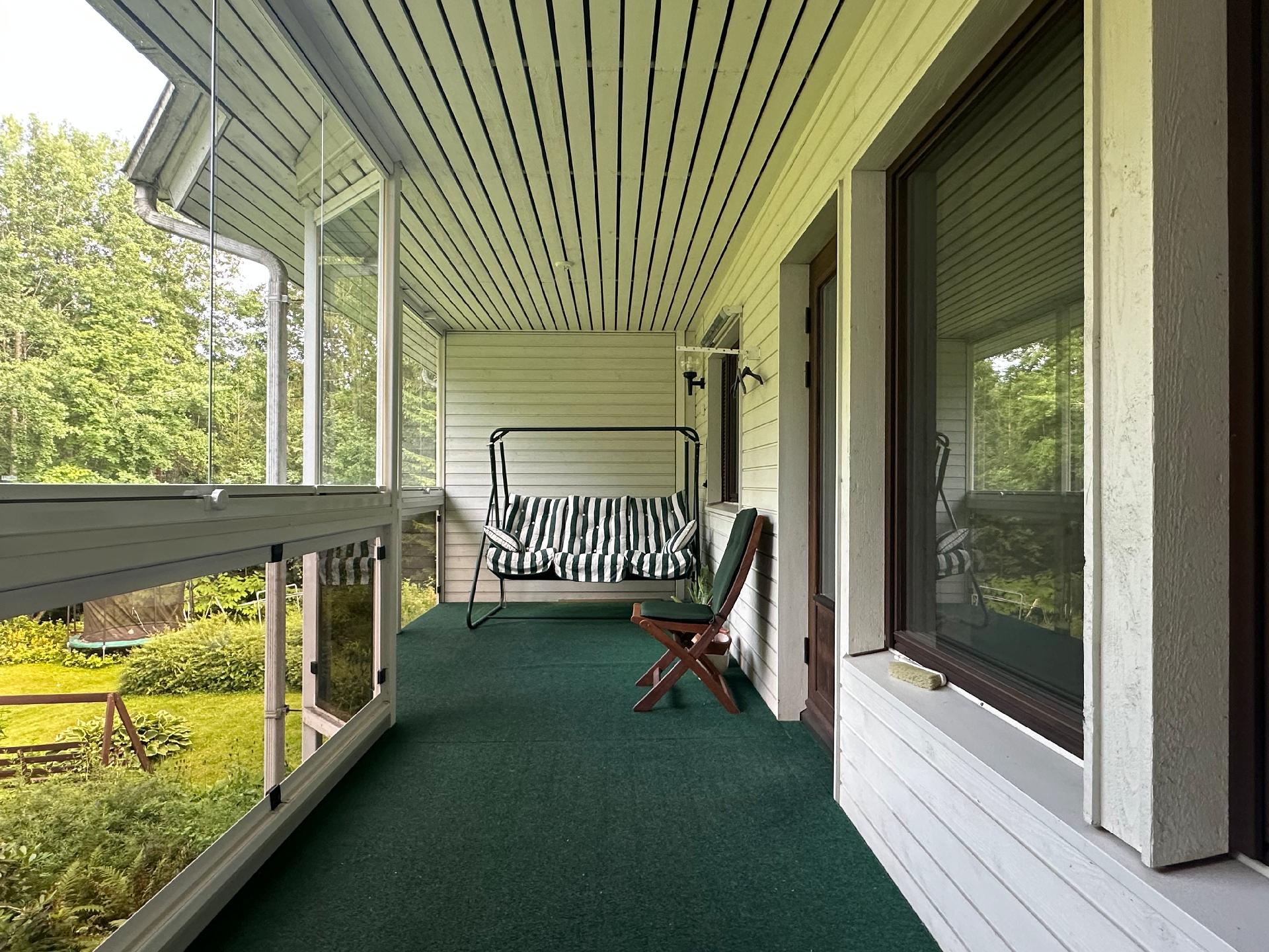 Lemmenmäentie 28, Kirjaus, Riihimäki