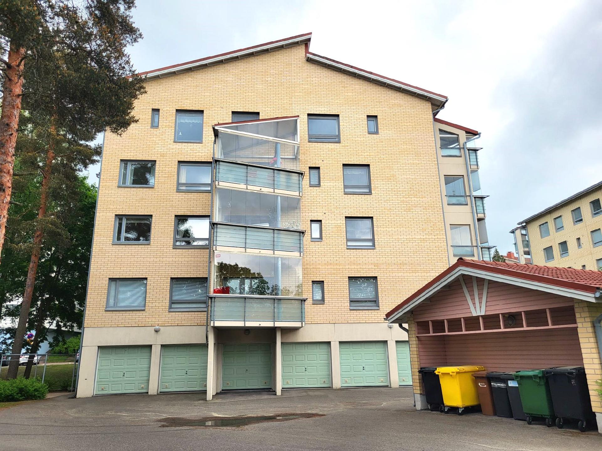 Urheilijankuja 6, Keskusta, Kouvola