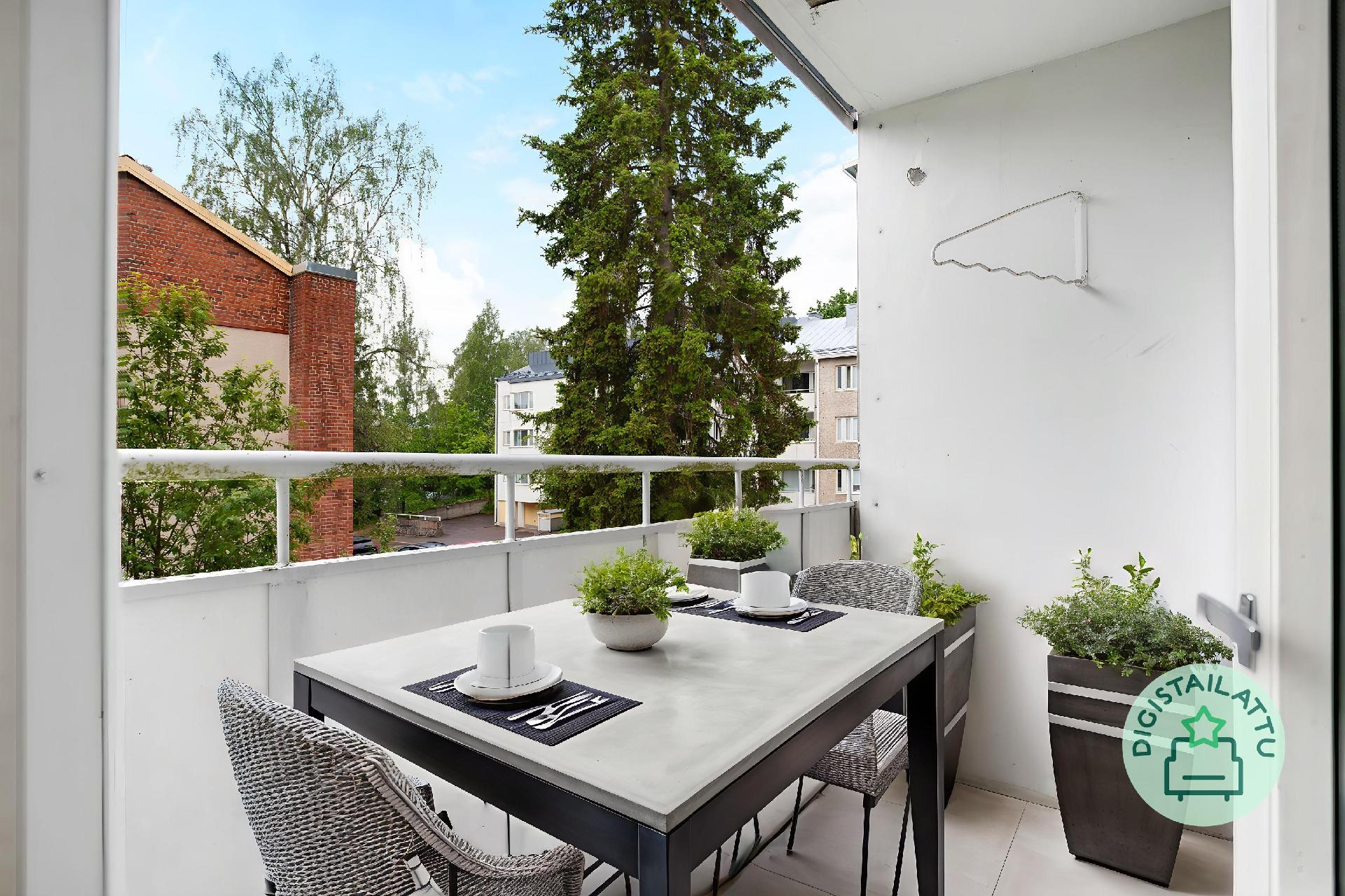 Laajasuontie 12, Etelä-Haaga, Helsinki