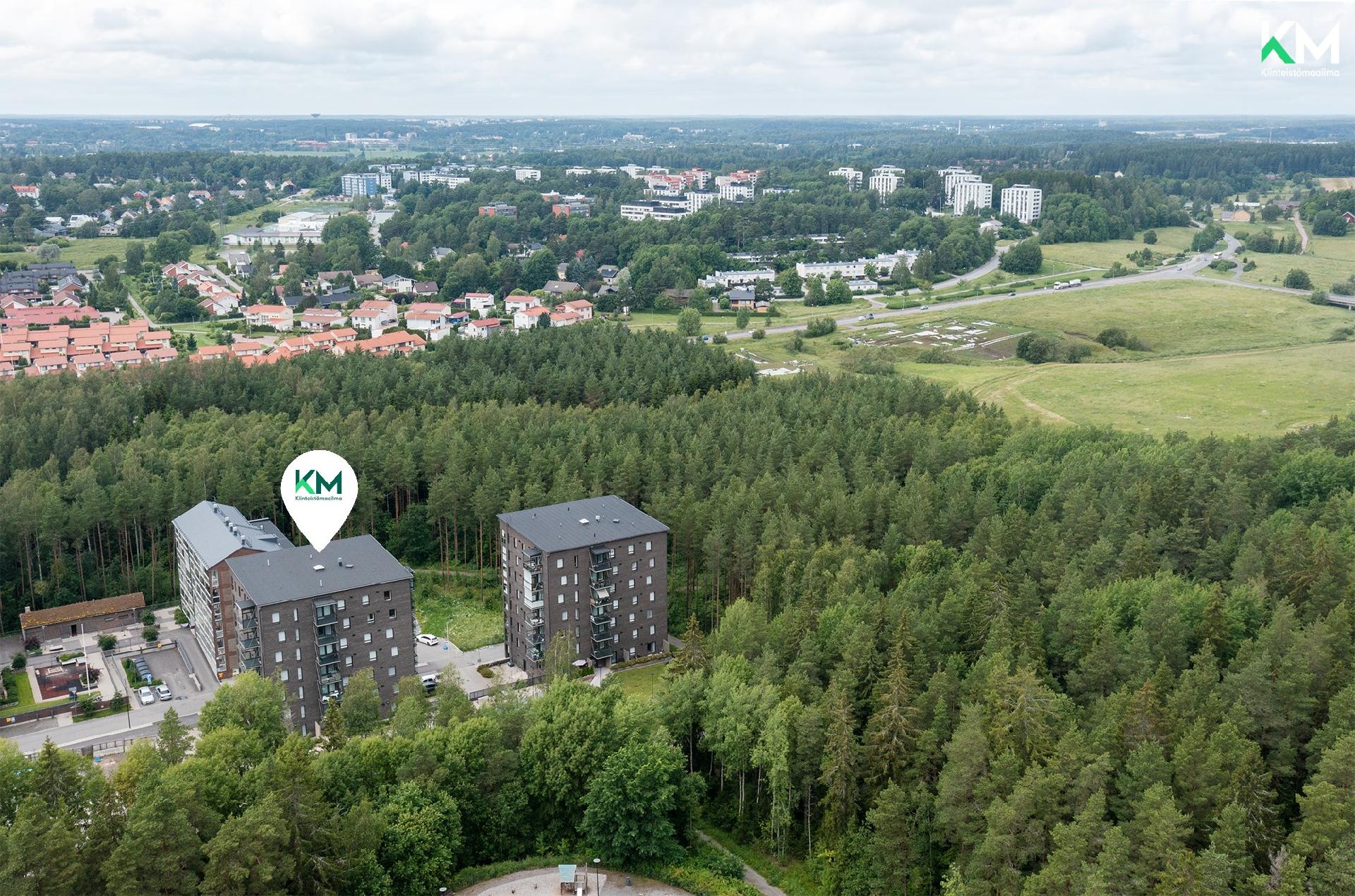 Pääskysillankatu 9 B, Pääskyvuori, Turku