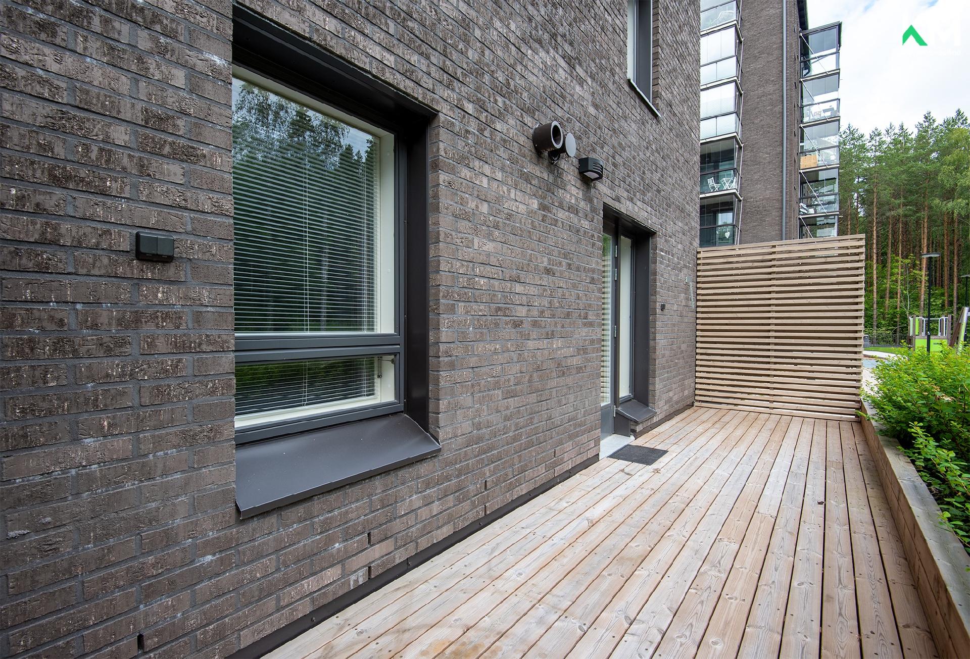 Pääskysillankatu 9 B, Pääskyvuori, Turku