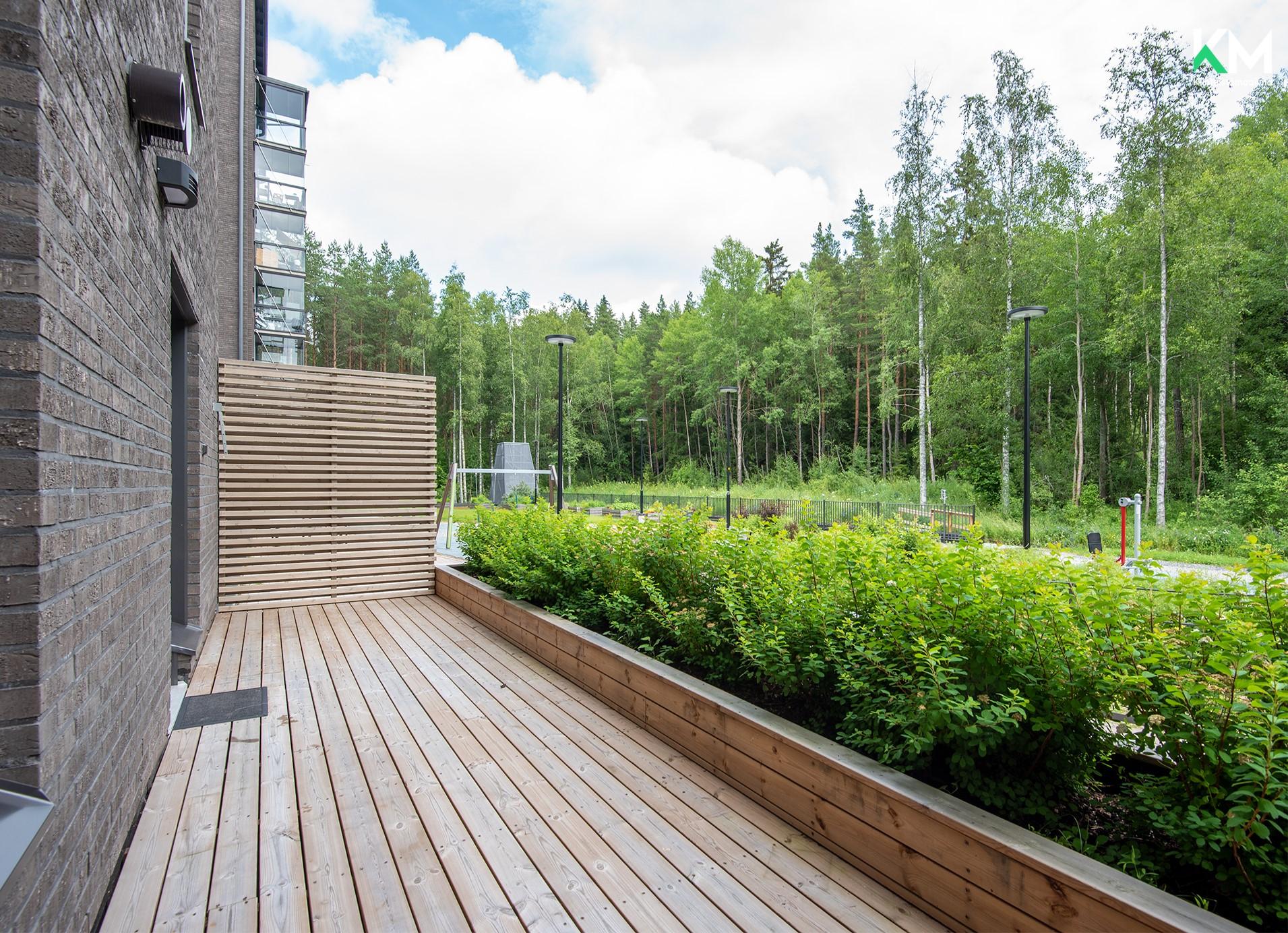 Pääskysillankatu 9 B, Pääskyvuori, Turku