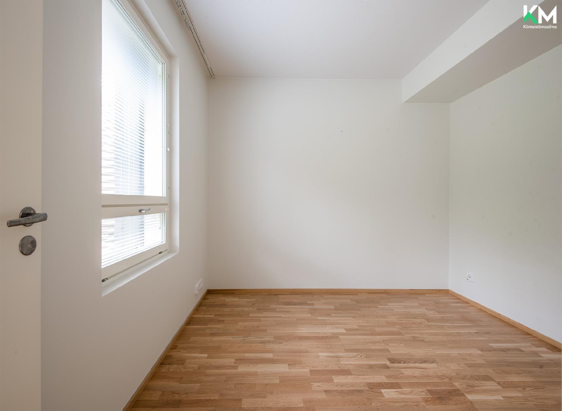 Pääskysillankatu 9 B, Pääskyvuori, Turku