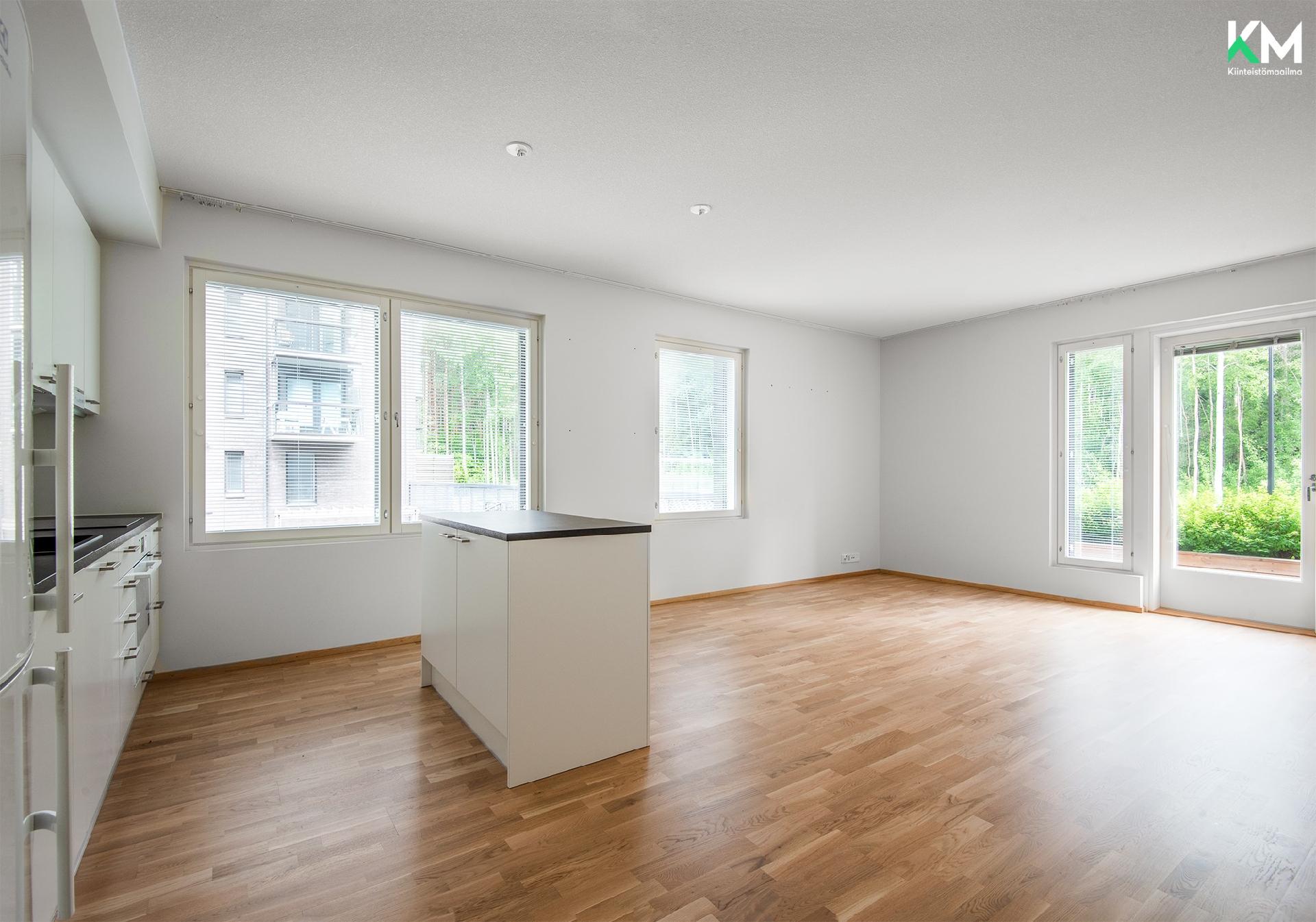 Pääskysillankatu 9 B, Pääskyvuori, Turku