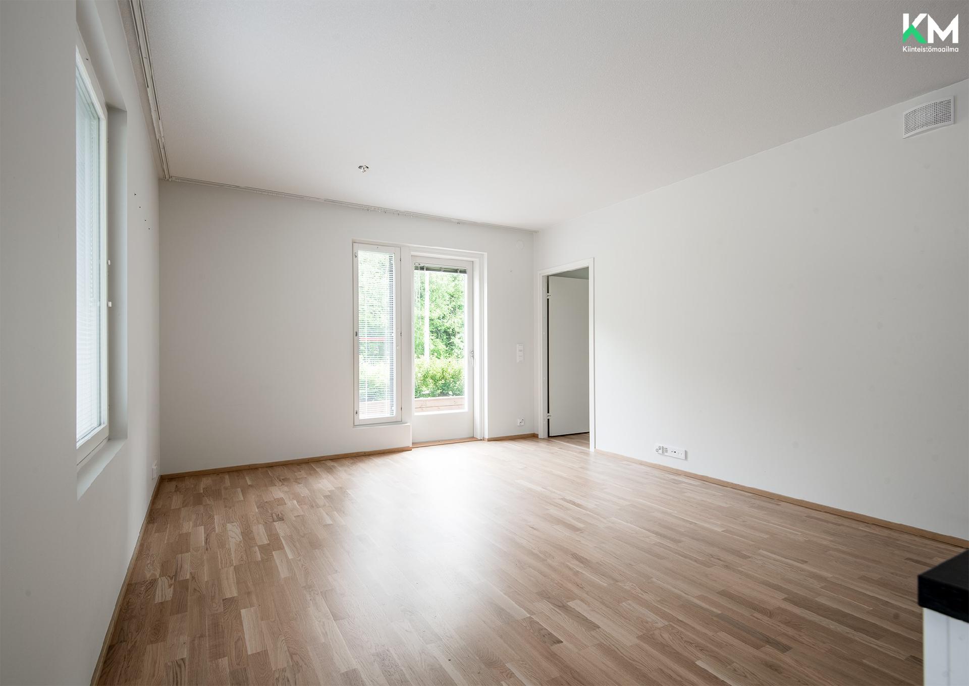 Pääskysillankatu 9 B, Pääskyvuori, Turku