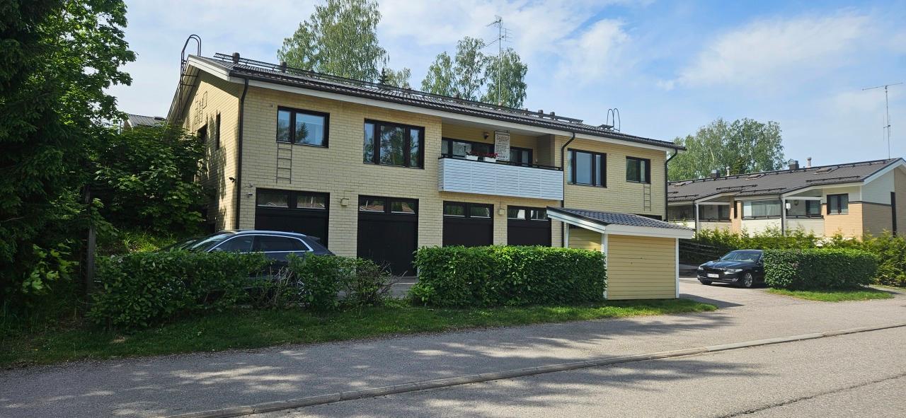 Viestitie 14, Rajakylä, Vantaa