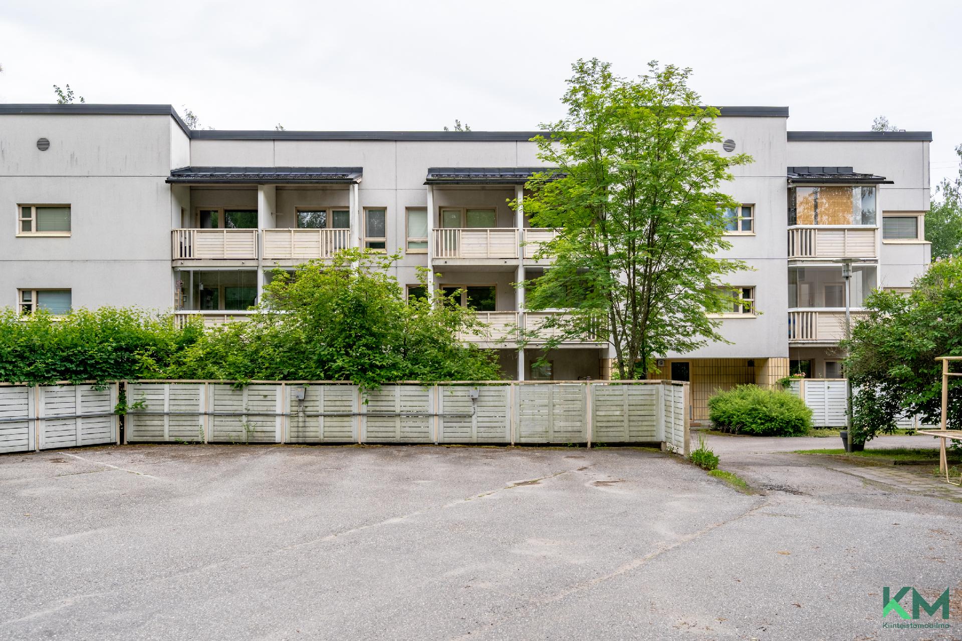 Varhelantie 7, Mellunmäki, Helsinki