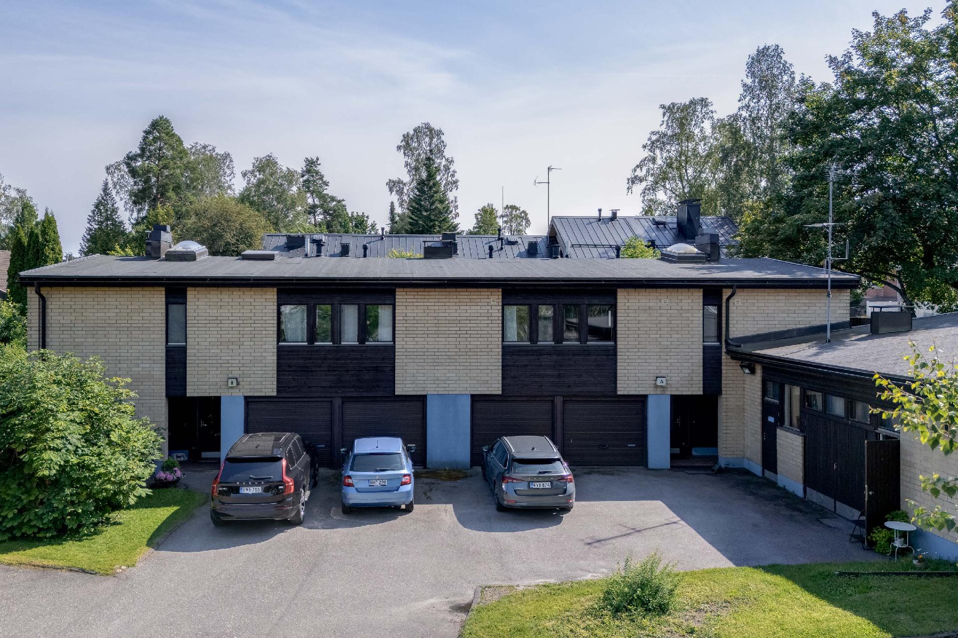 Paloheinäntie 20, Paloheinä, Helsinki
