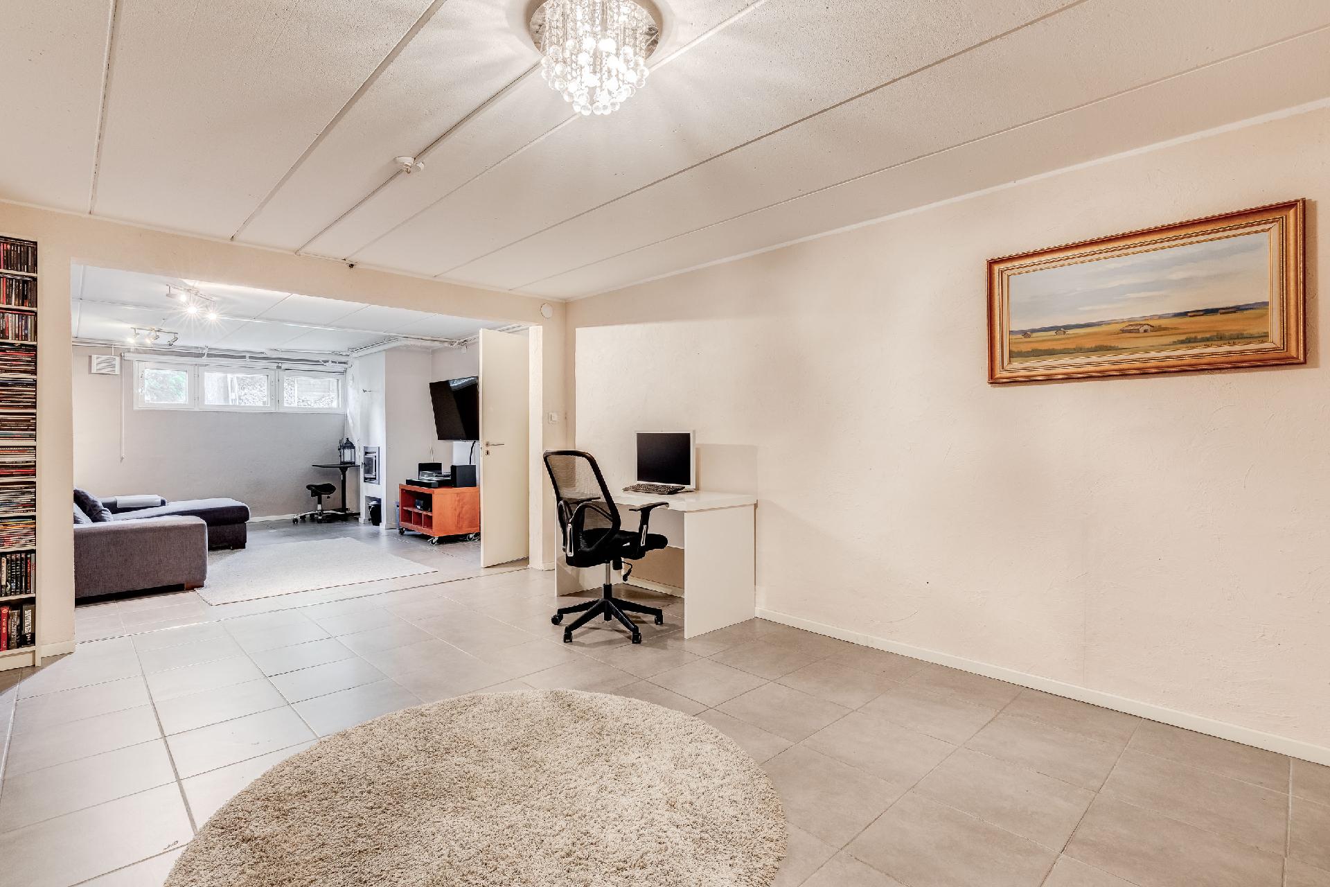 Paloheinäntie 20, Paloheinä, Helsinki