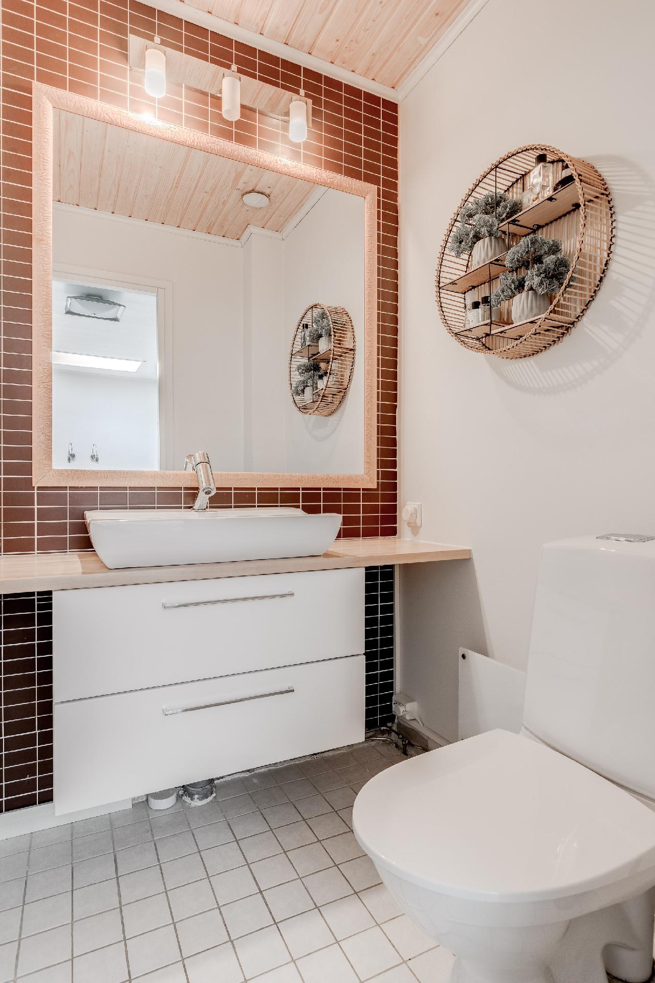 Paloheinäntie 20, Paloheinä, Helsinki