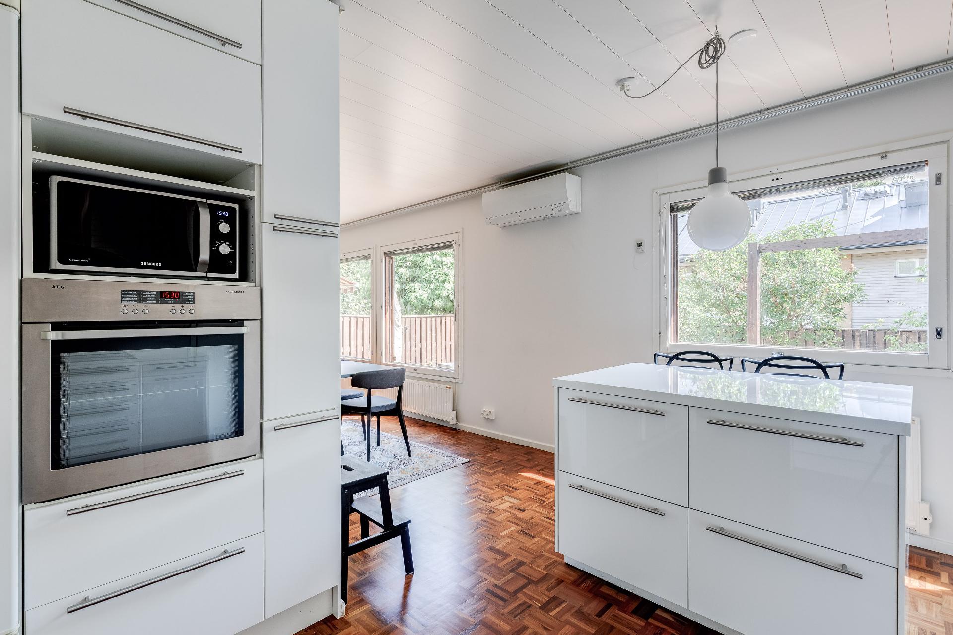 Paloheinäntie 20, Paloheinä, Helsinki