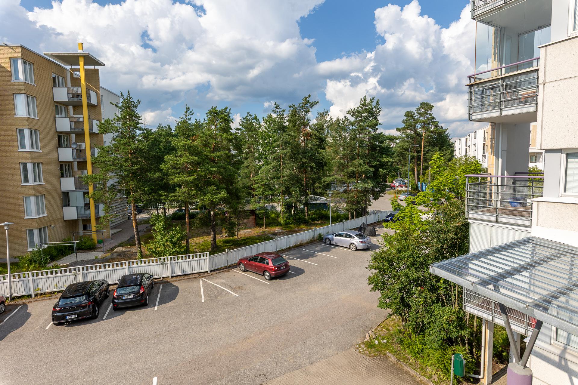 Kyyhkysmäki 22, Leppävaara, Espoo