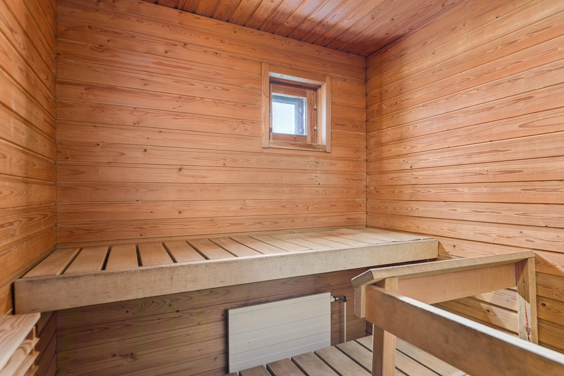 Kyyhkysmäki 22, Leppävaara, Espoo