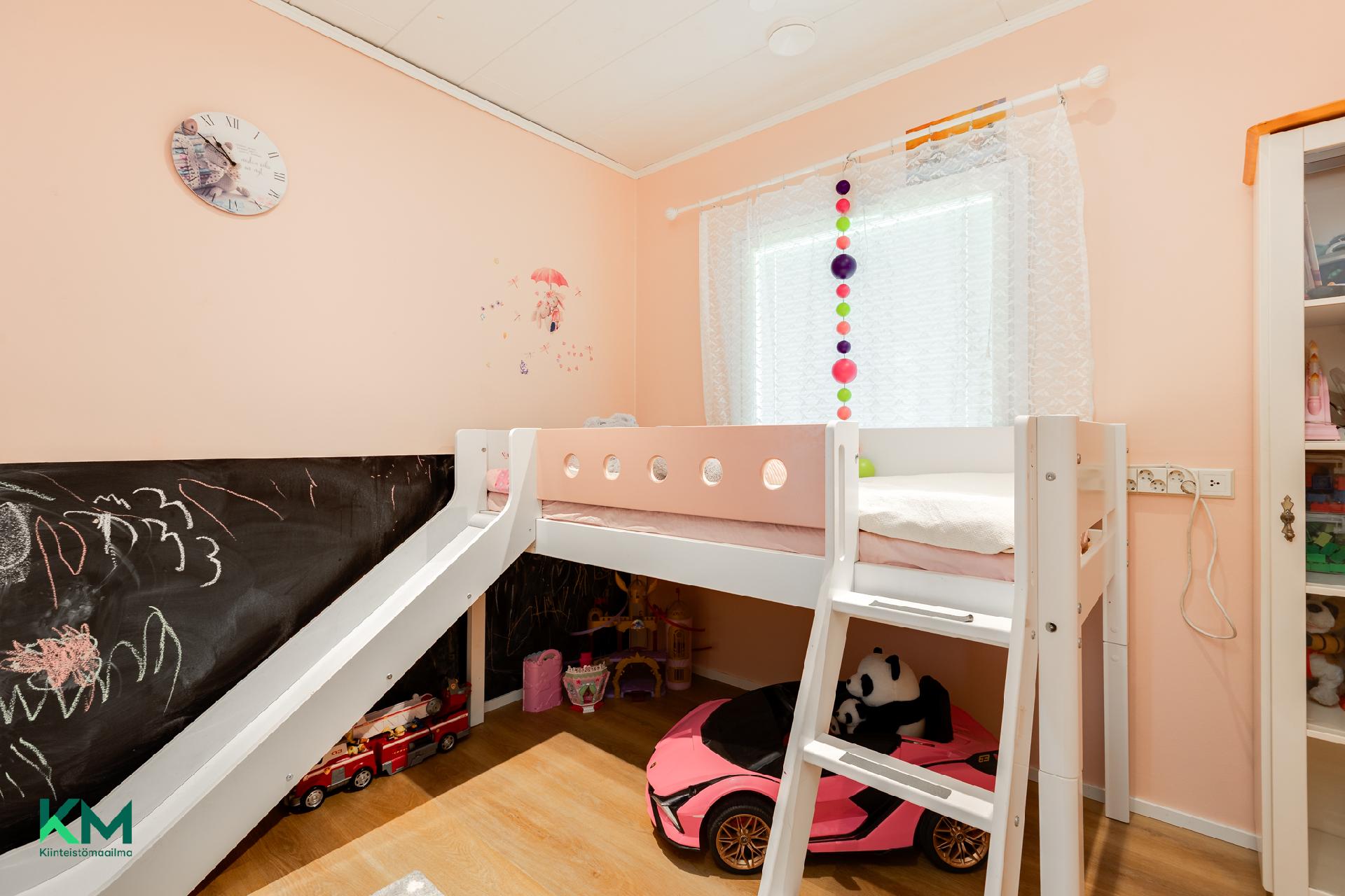 Pulkkatie 17, Kynsilehto, Oulu