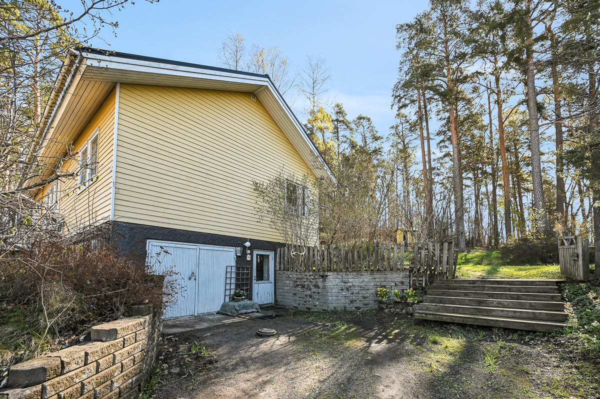 Vanamontie 13, Raasepori