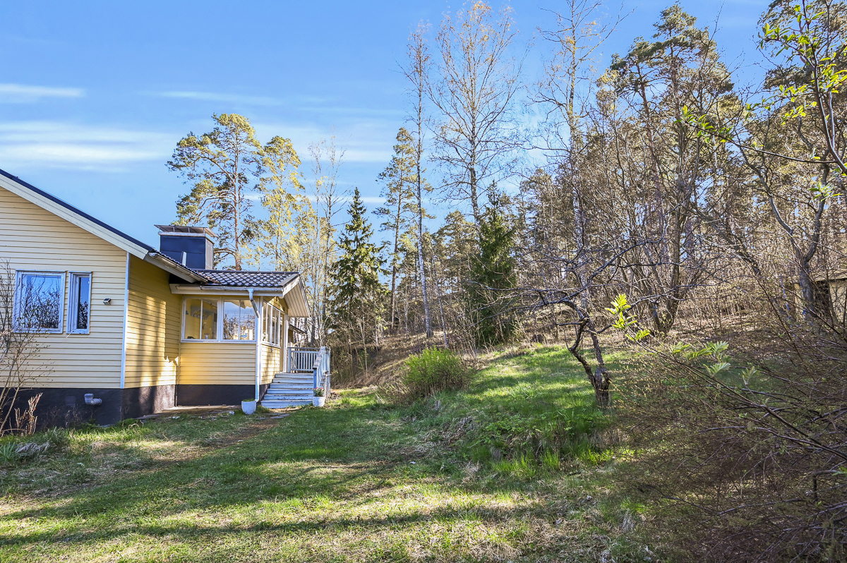 Vanamontie 13, Raasepori