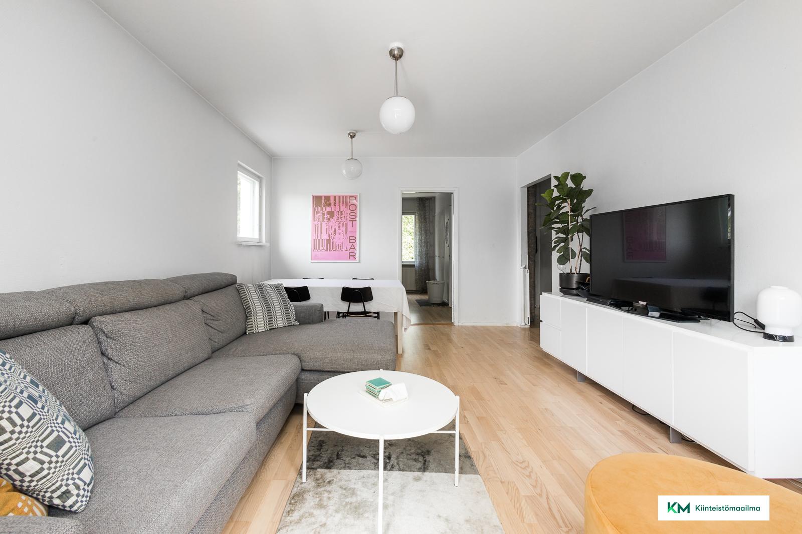 Mottitie 2, Pitäjänmäki, Helsinki