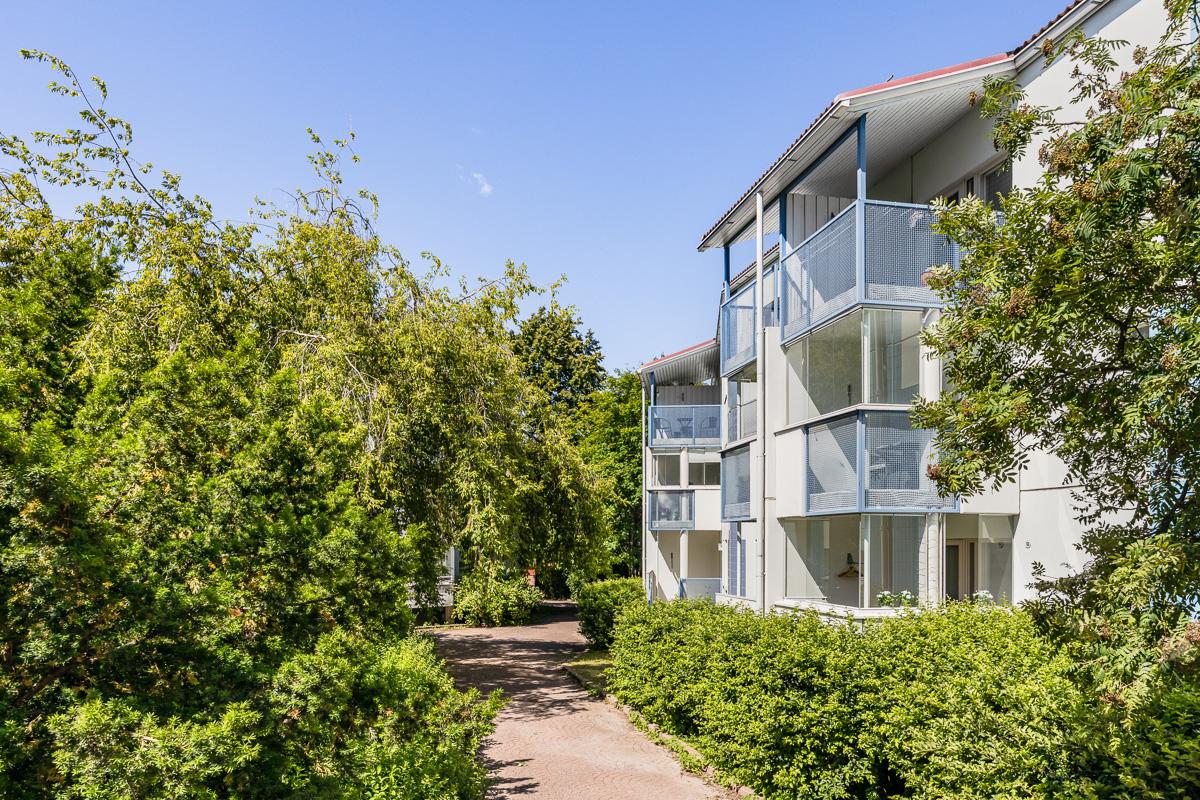 Korppaanmäentie 6, Pikku Huopalahti, Helsinki
