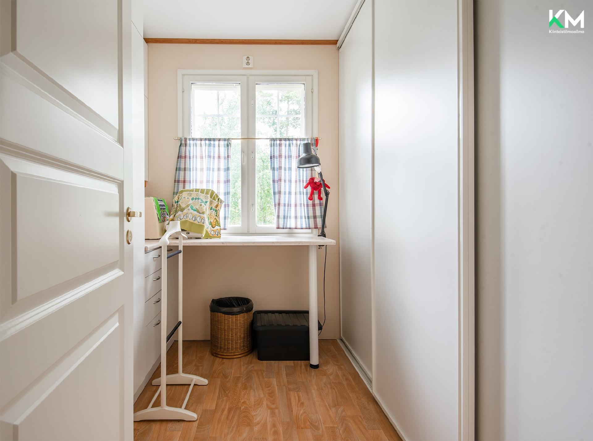 Aidantaipaleentie 4, Merimasku, Naantali