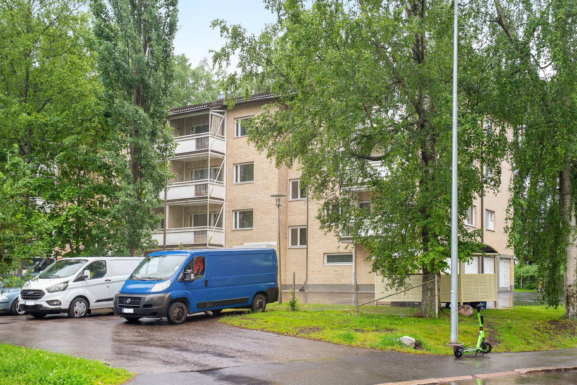 Haarniskatie 7, Puotila, Helsinki