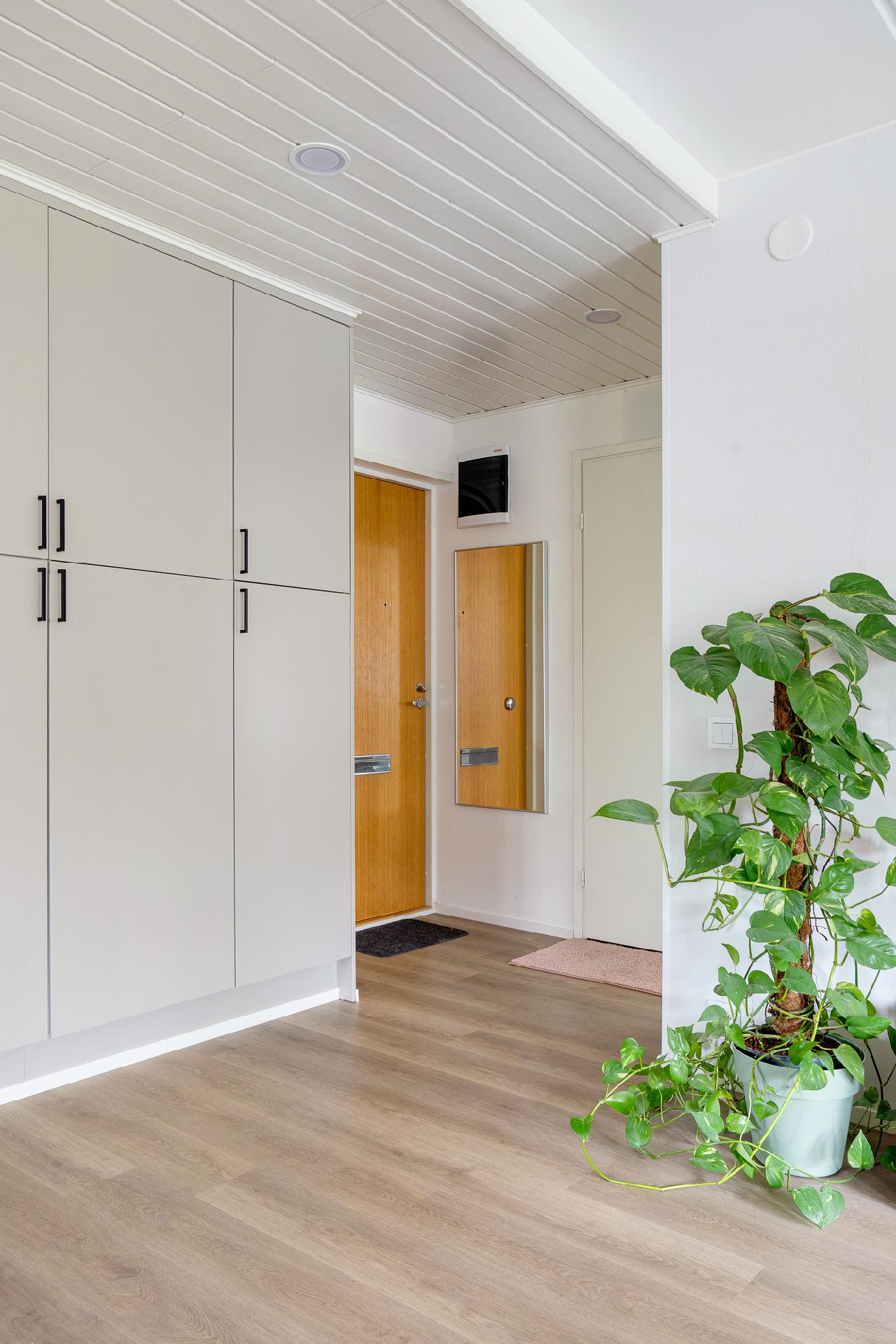 Haarniskatie 7, Puotila, Helsinki