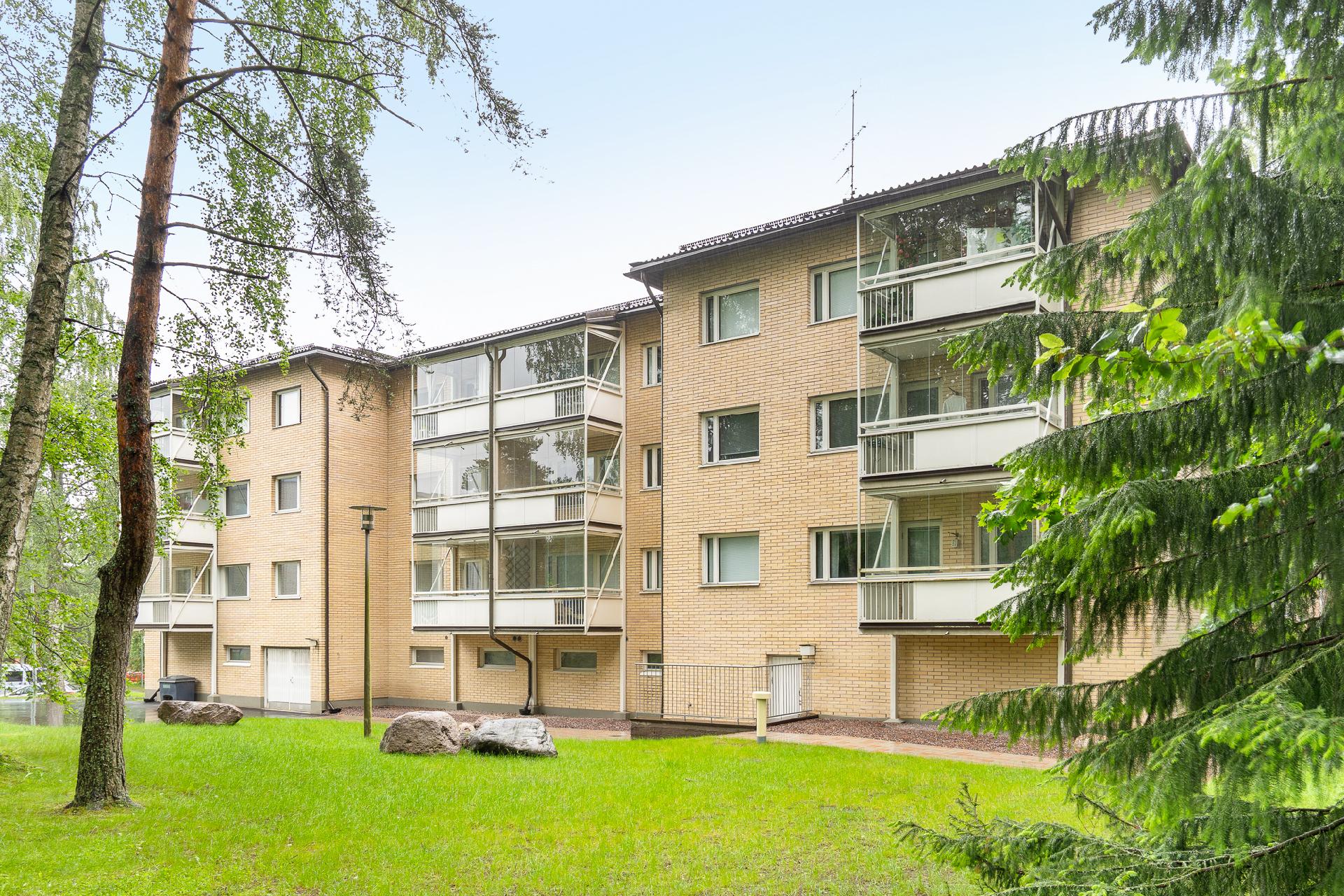 Haarniskatie 7, Puotila, Helsinki