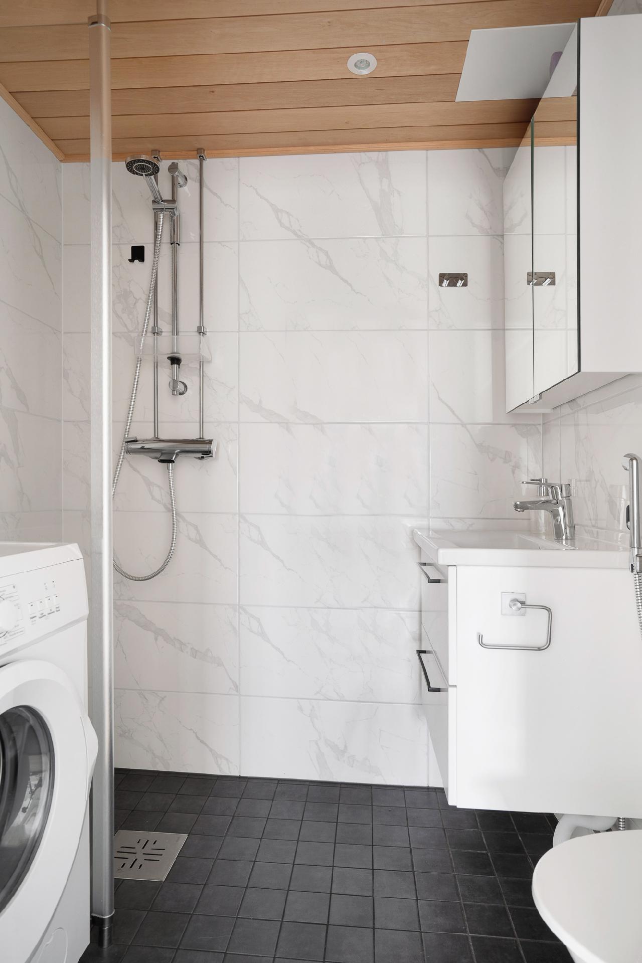 Haarniskatie 7, Puotila, Helsinki