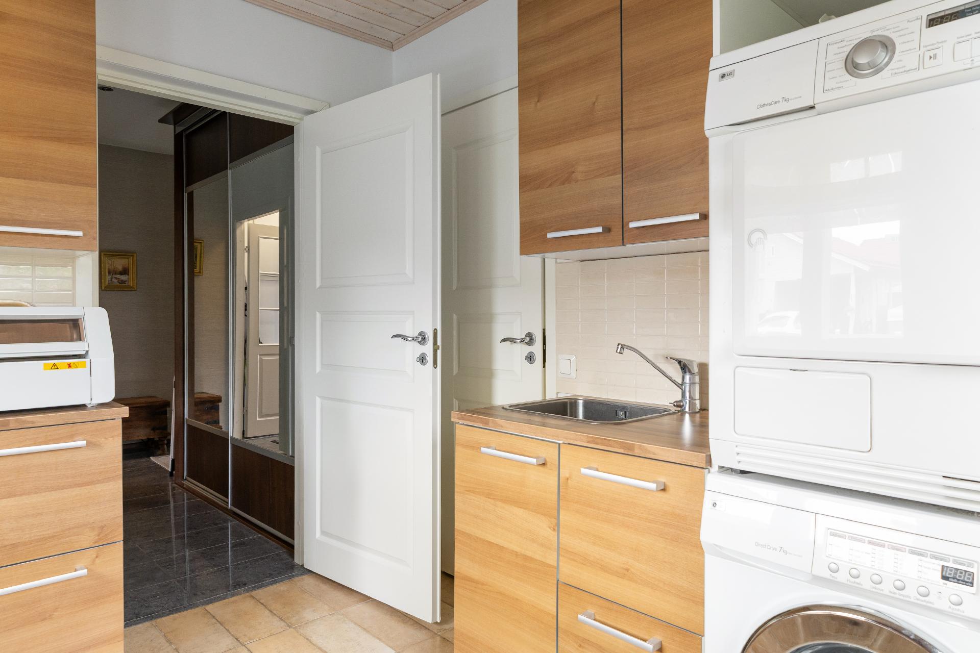 Valakkapiha 1, Ravilehto, Kouvola