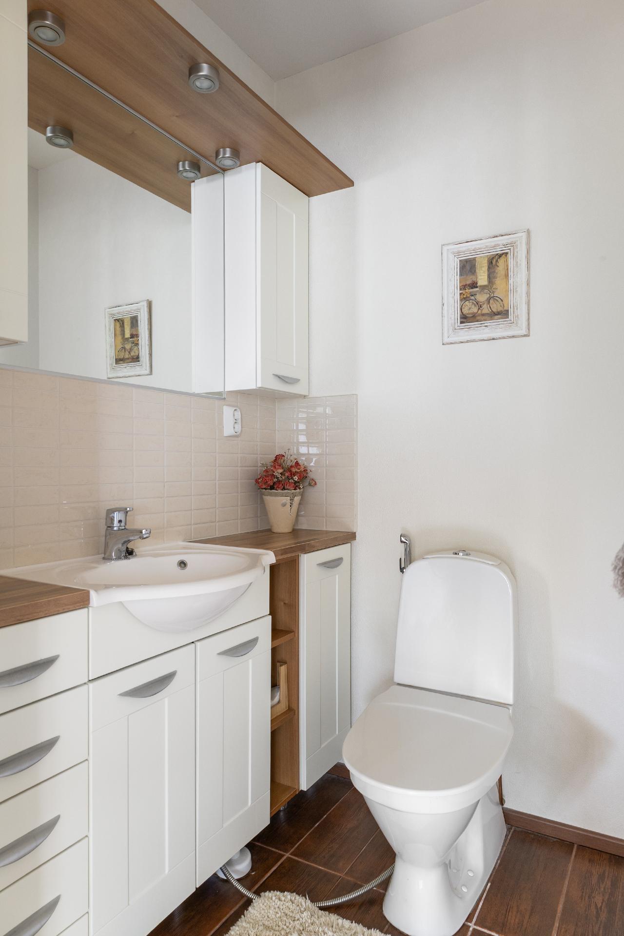 Valakkapiha 1, Ravilehto, Kouvola