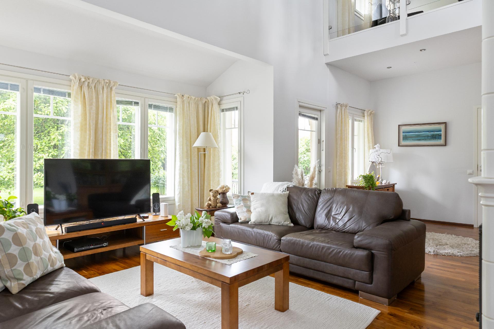 Valakkapiha 1, Ravilehto, Kouvola