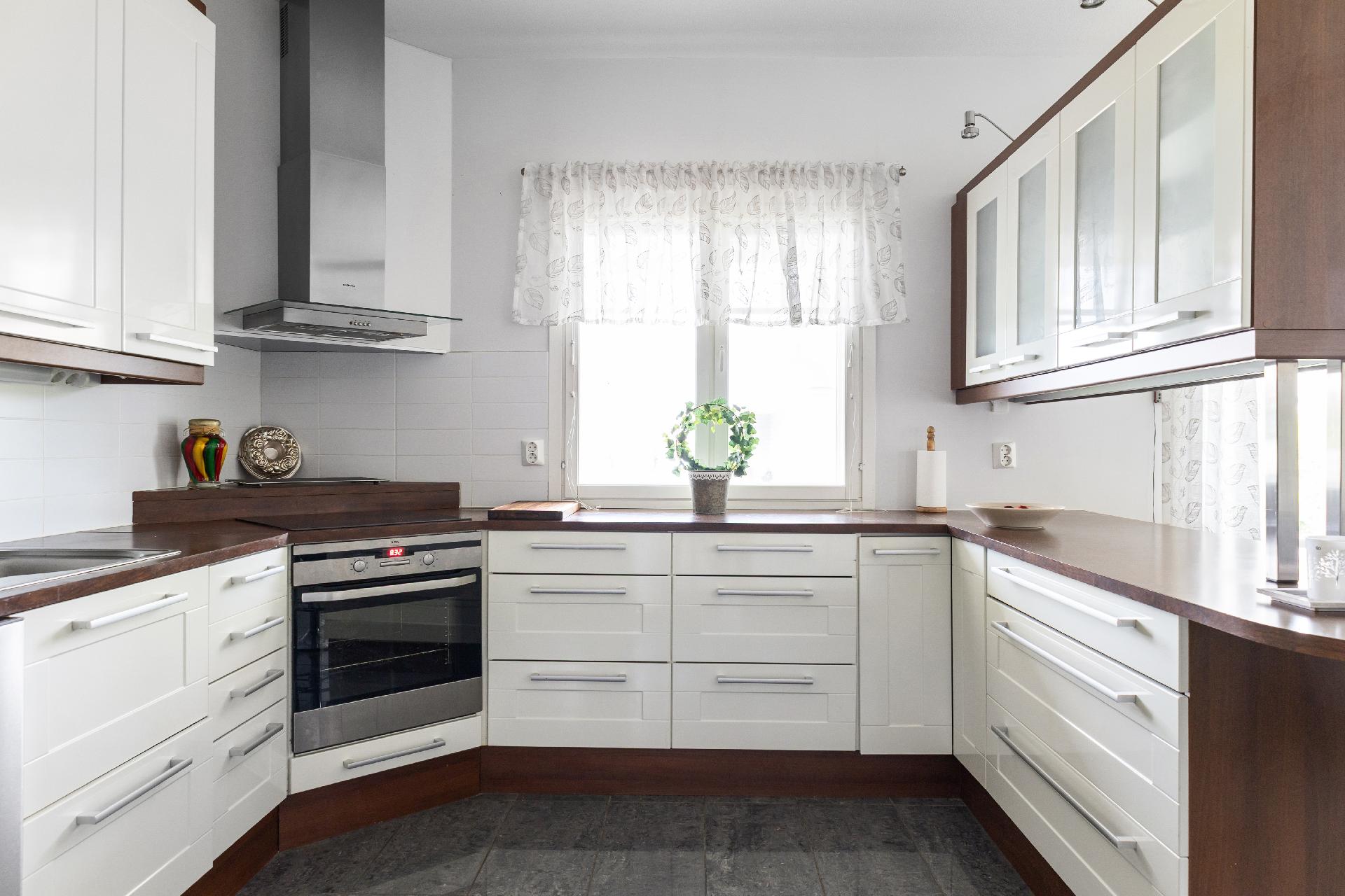 Valakkapiha 1, Ravilehto, Kouvola