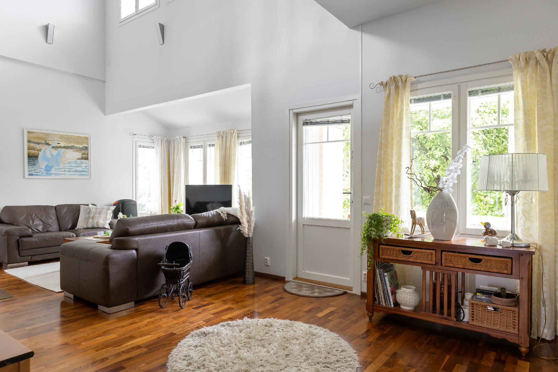 Valakkapiha 1, Ravilehto, Kouvola