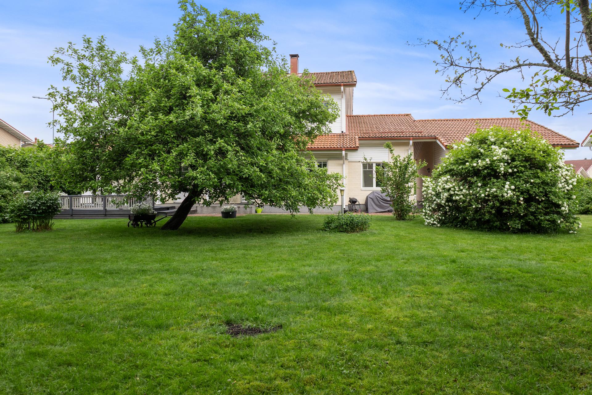 Valakkapiha 1, Ravilehto, Kouvola