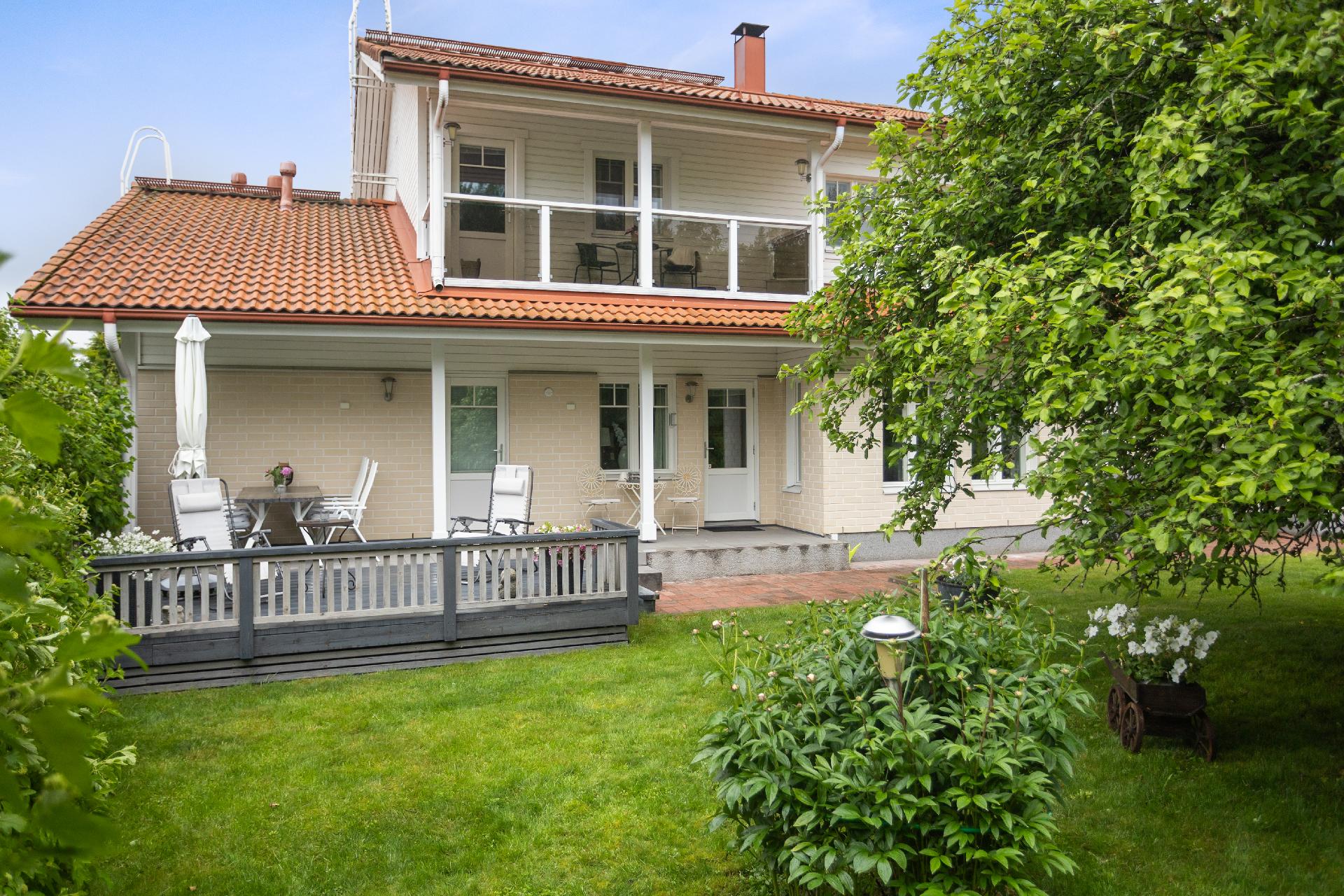 Valakkapiha 1, Ravilehto, Kouvola