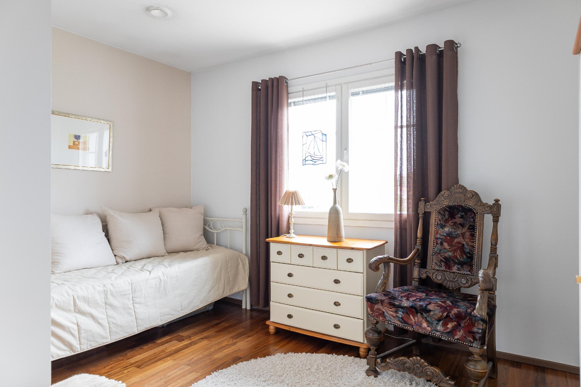 Valakkapiha 1, Ravilehto, Kouvola