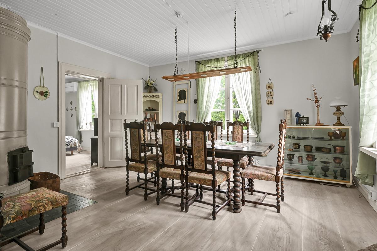 Papinnmäentie 40, Mustio, Raasepori